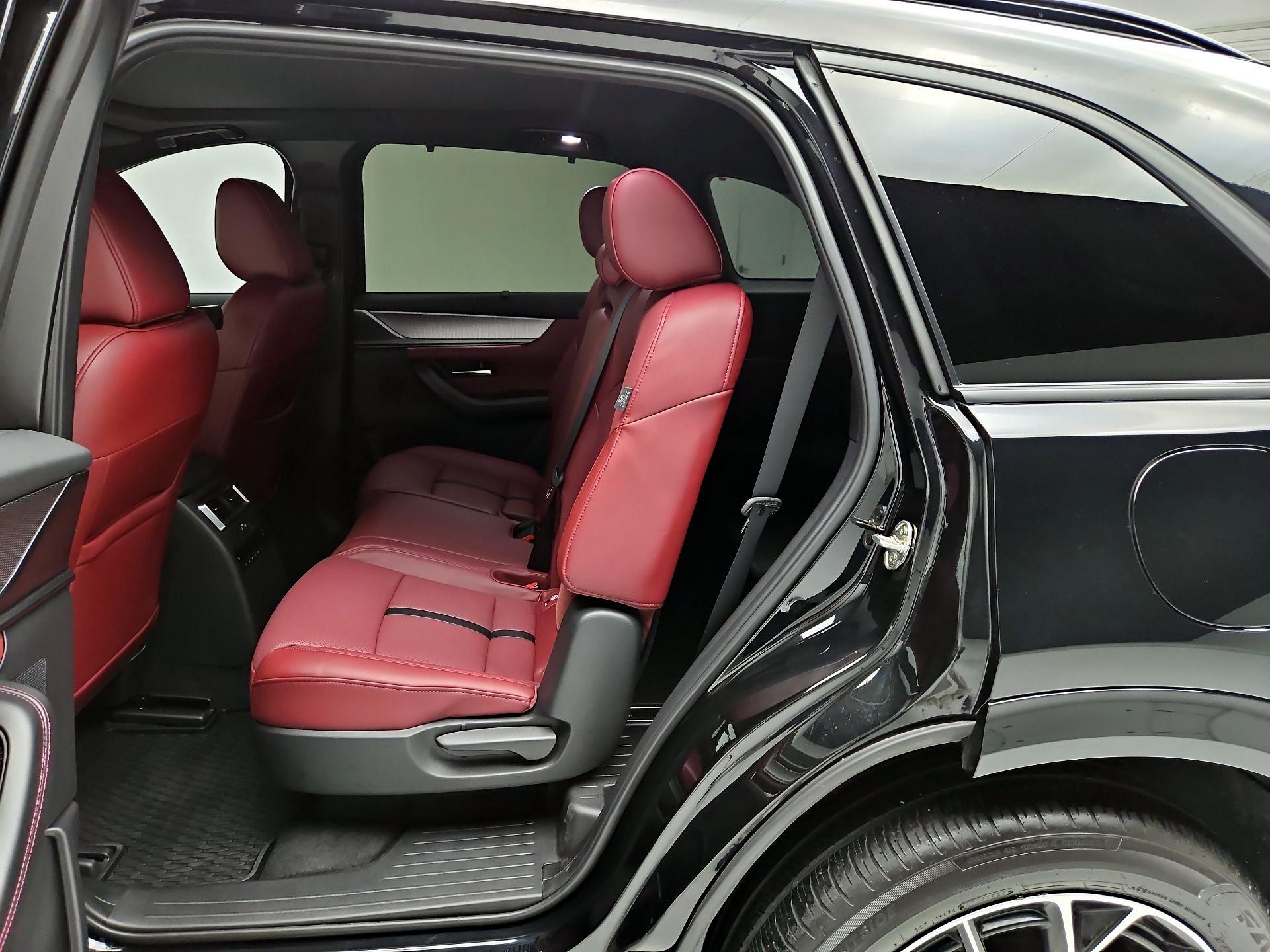 Thumbnail: 2025 Mazda CX-70 - 20