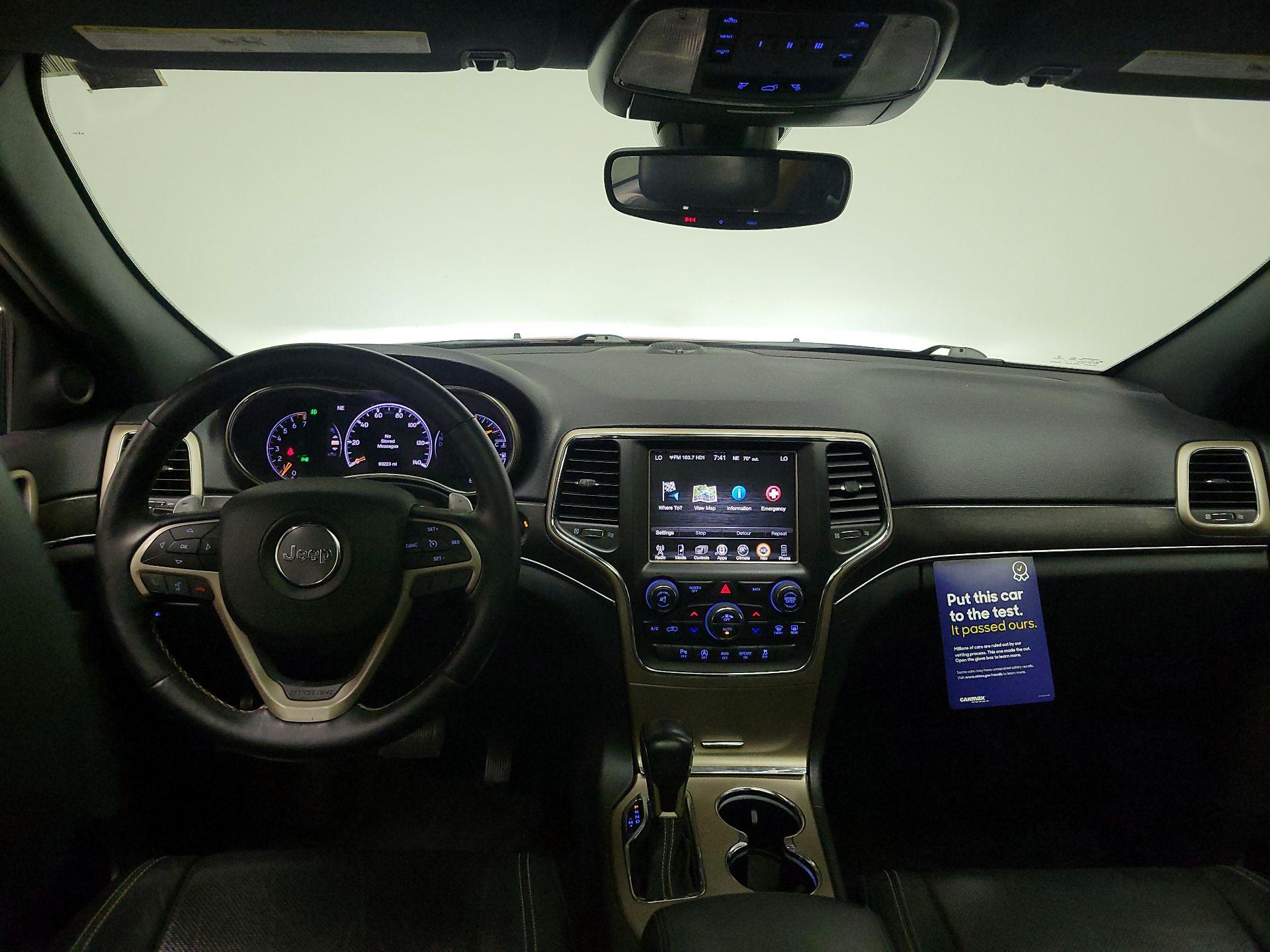 Thumbnail: 2017 Jeep Grand Cherokee - 9