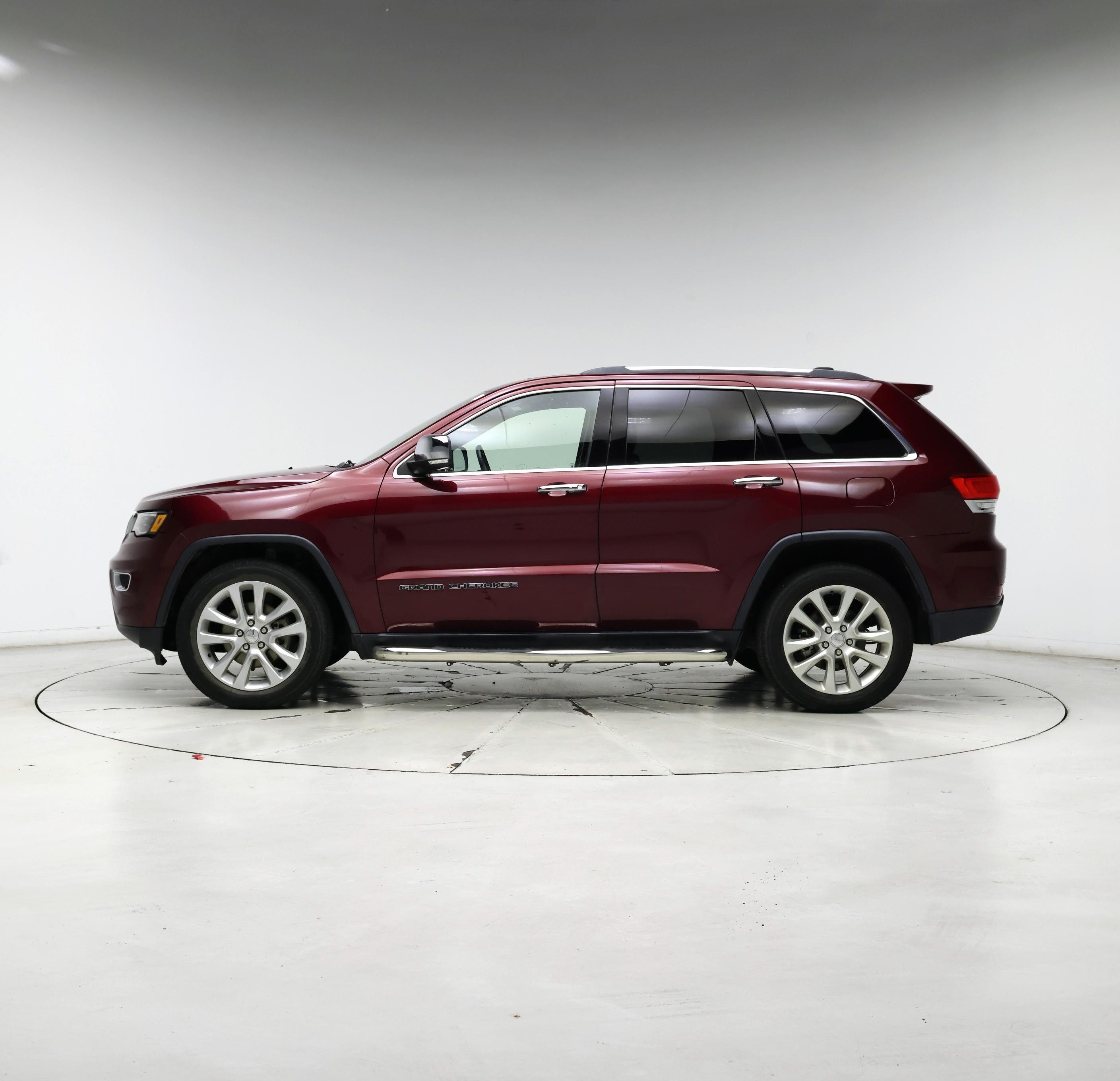 Thumbnail: 2017 Jeep Grand Cherokee - 3