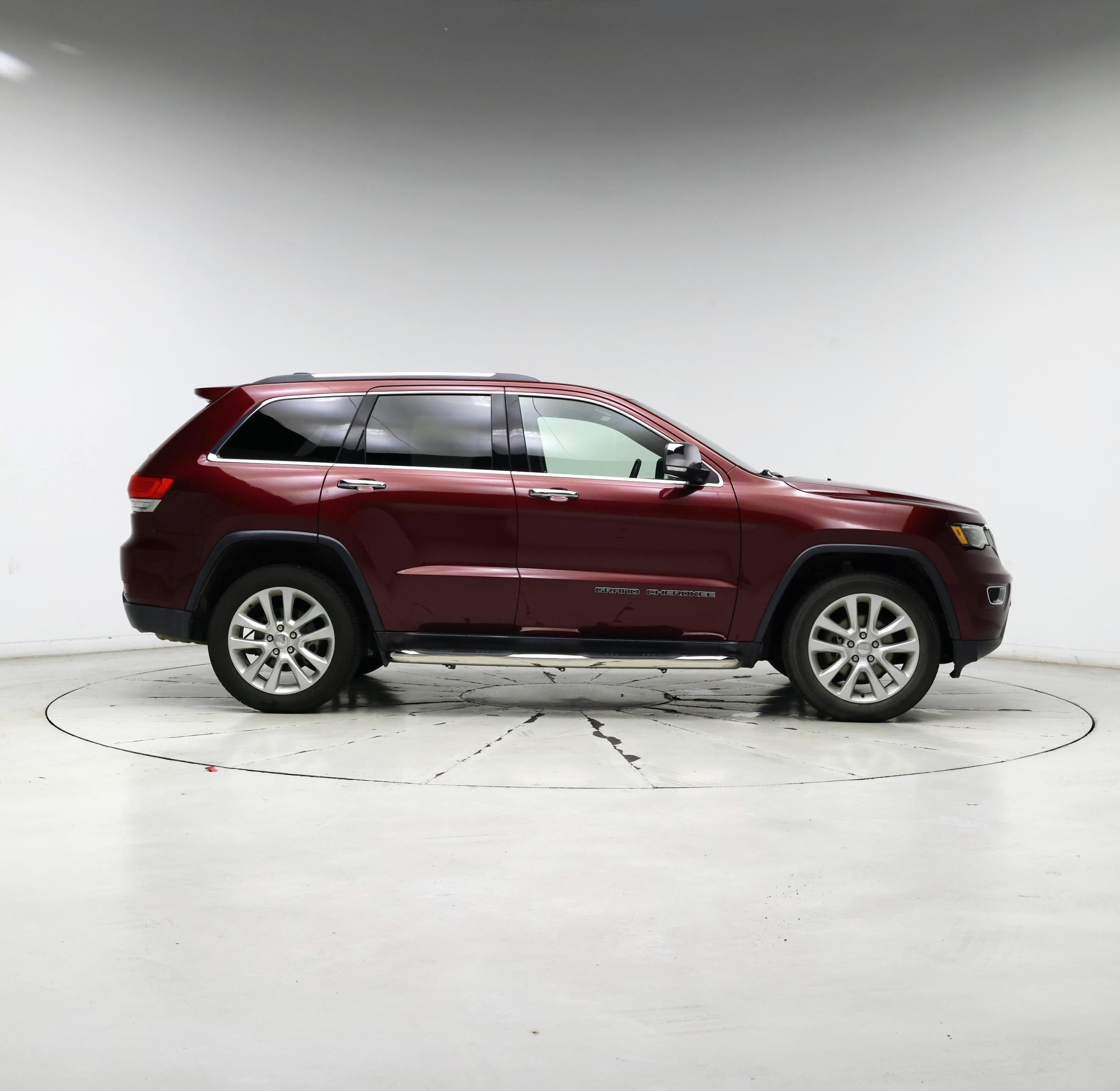 Thumbnail: 2017 Jeep Grand Cherokee - 7