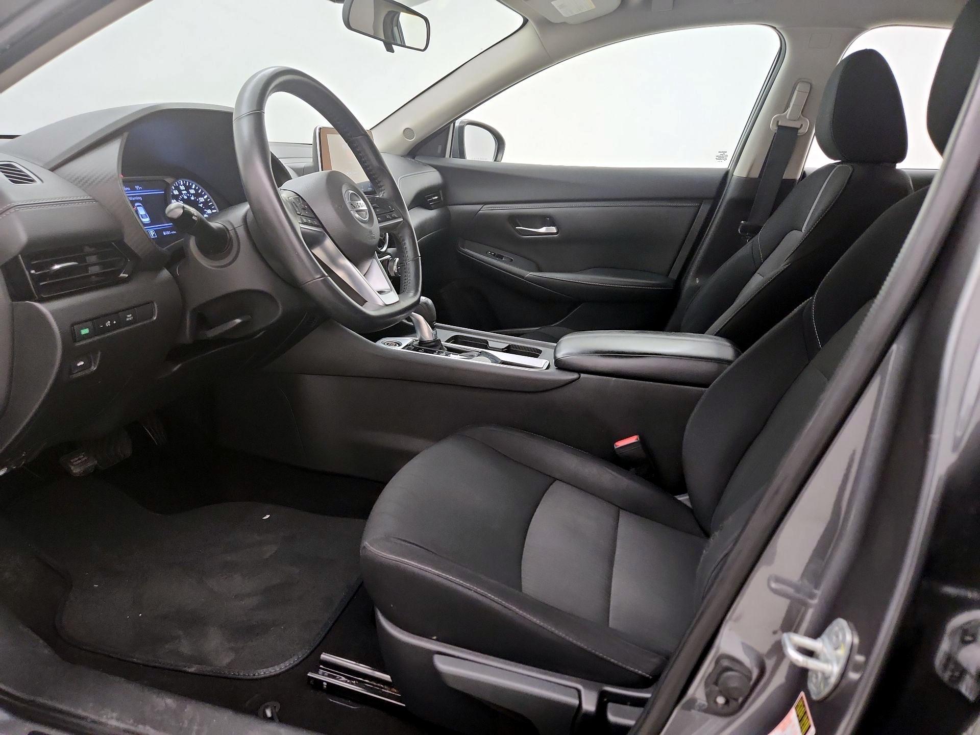 Thumbnail: 2021 Nissan Sentra - 11