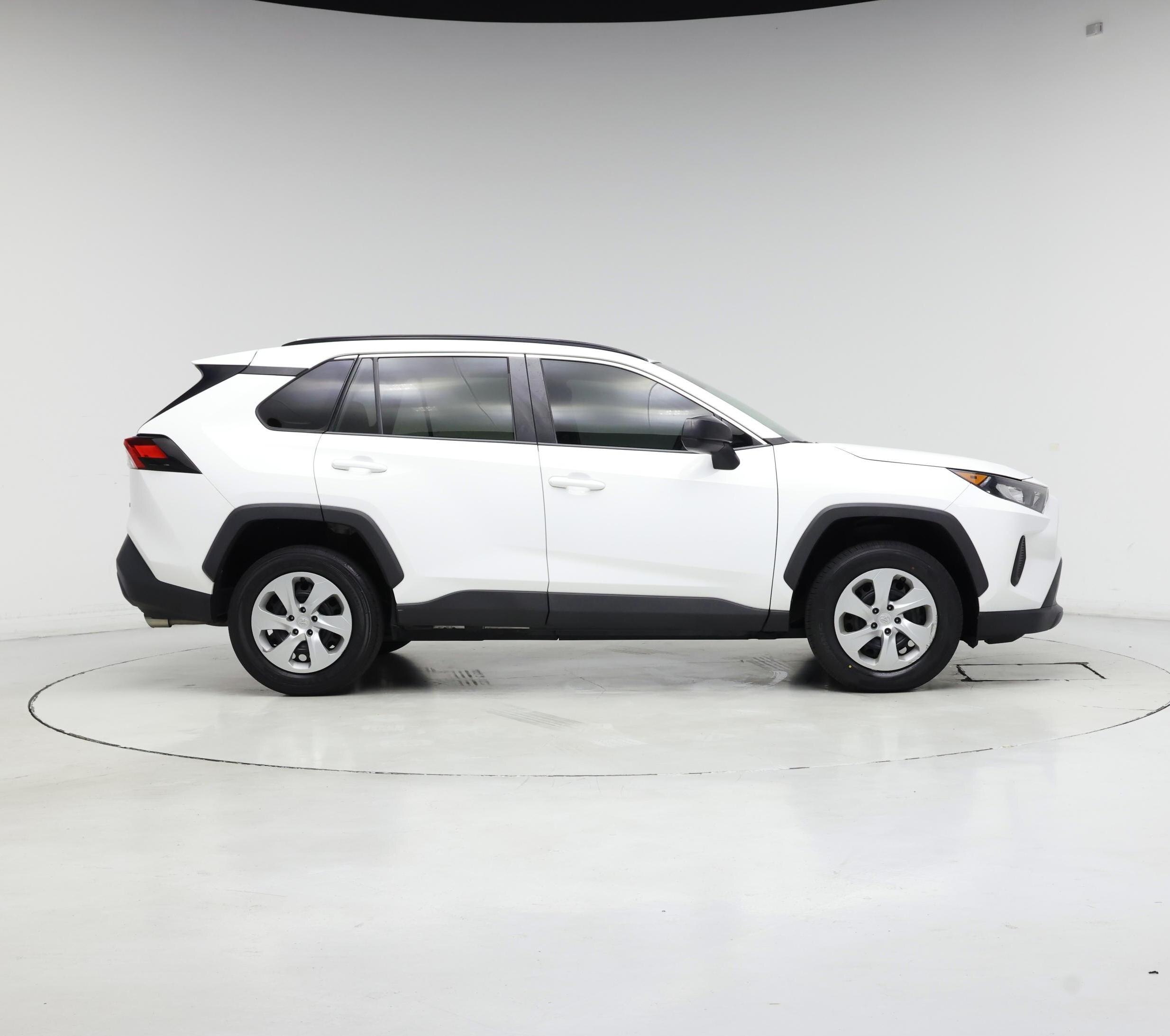 Thumbnail: 2020 Toyota RAV4 - 7