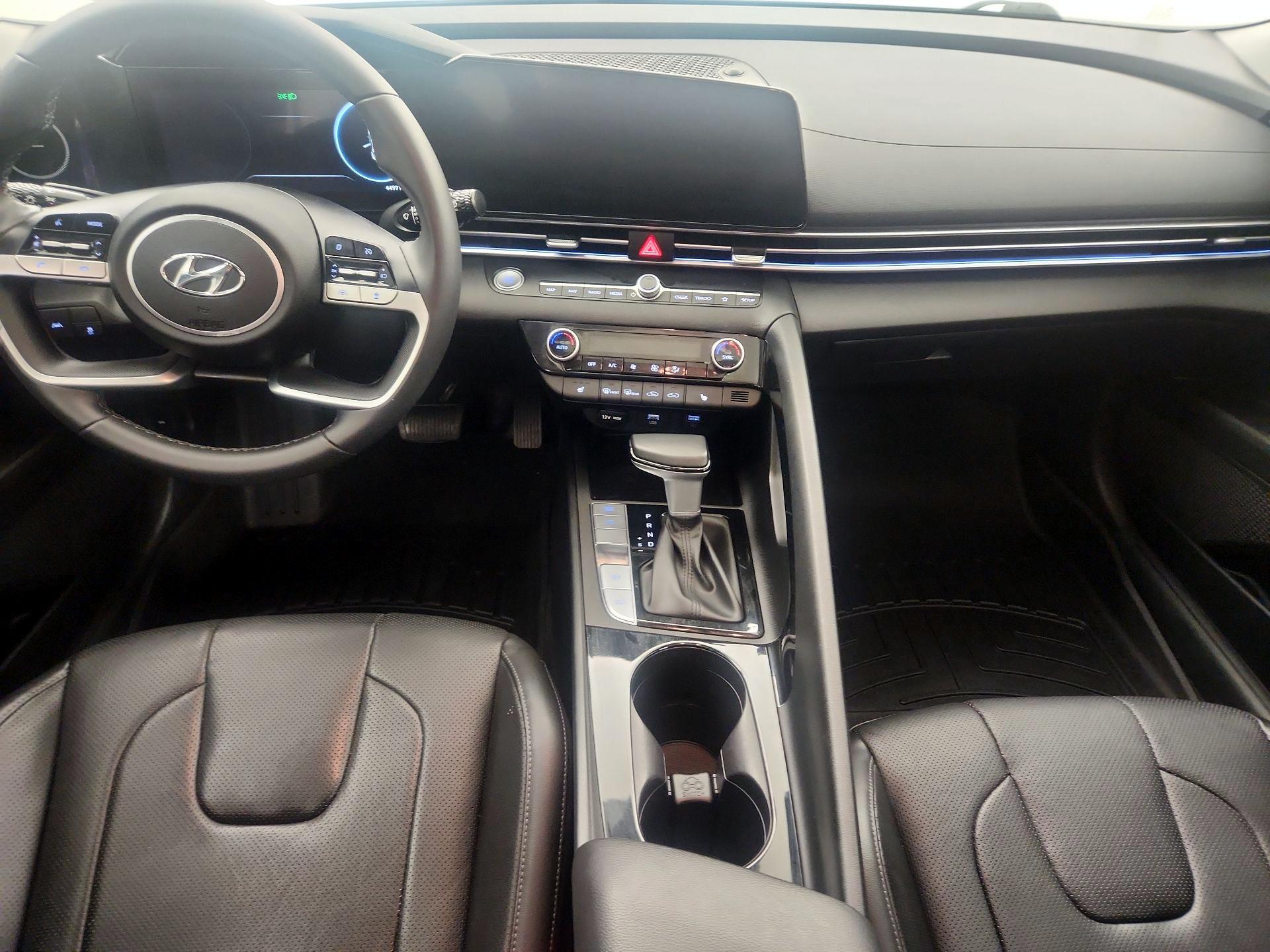 Thumbnail: 2023 Hyundai Elantra - 9