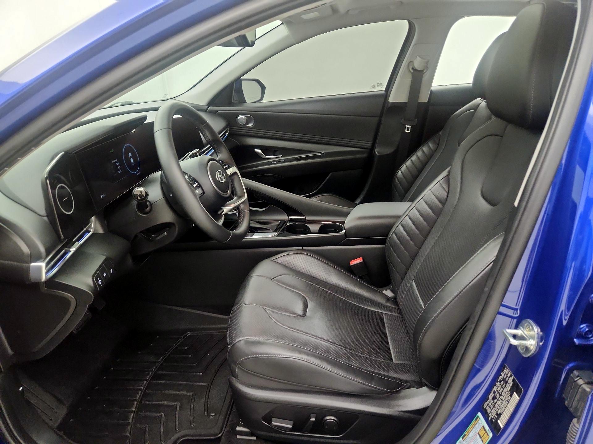 Thumbnail: 2023 Hyundai Elantra - 11