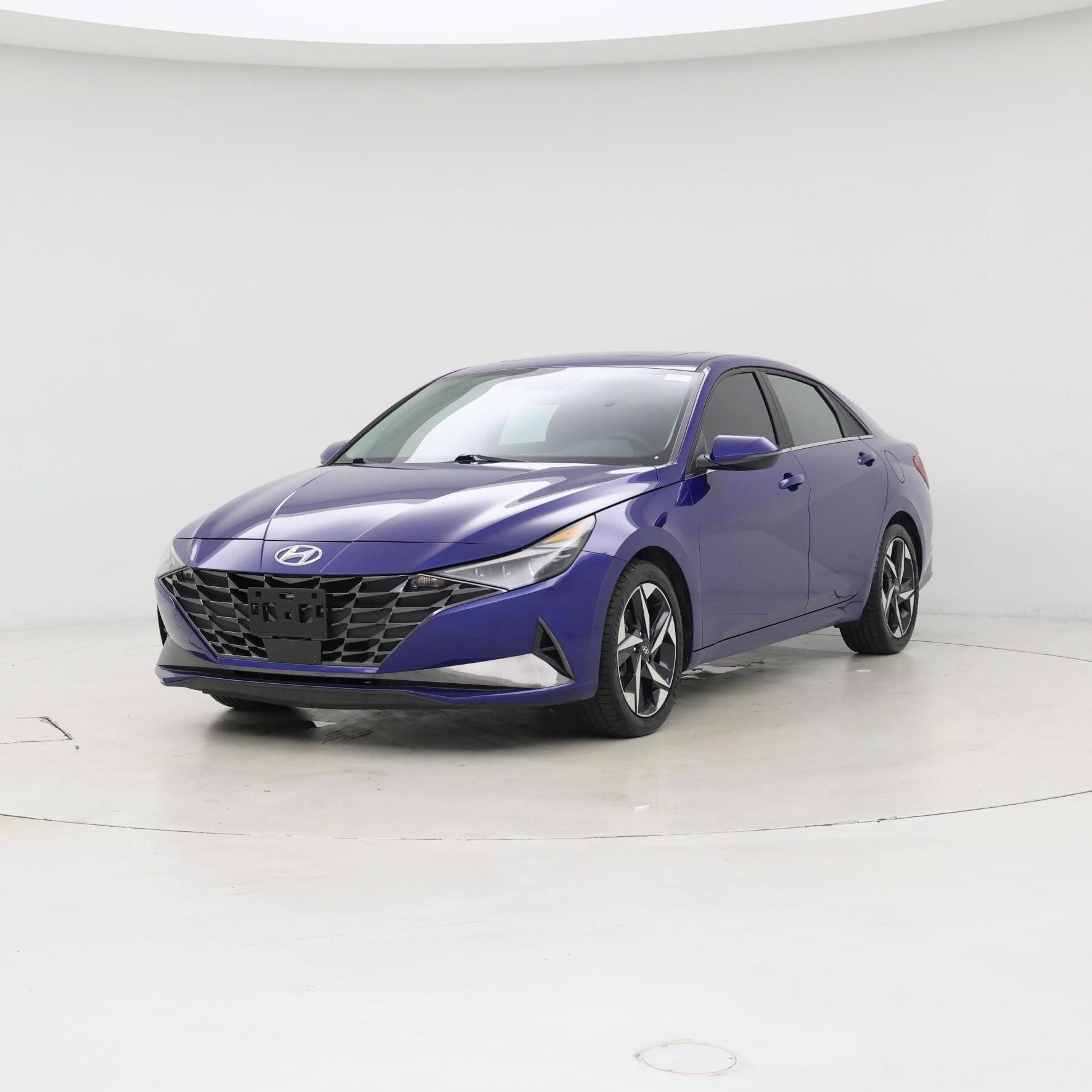 Thumbnail: 2023 Hyundai Elantra - 4