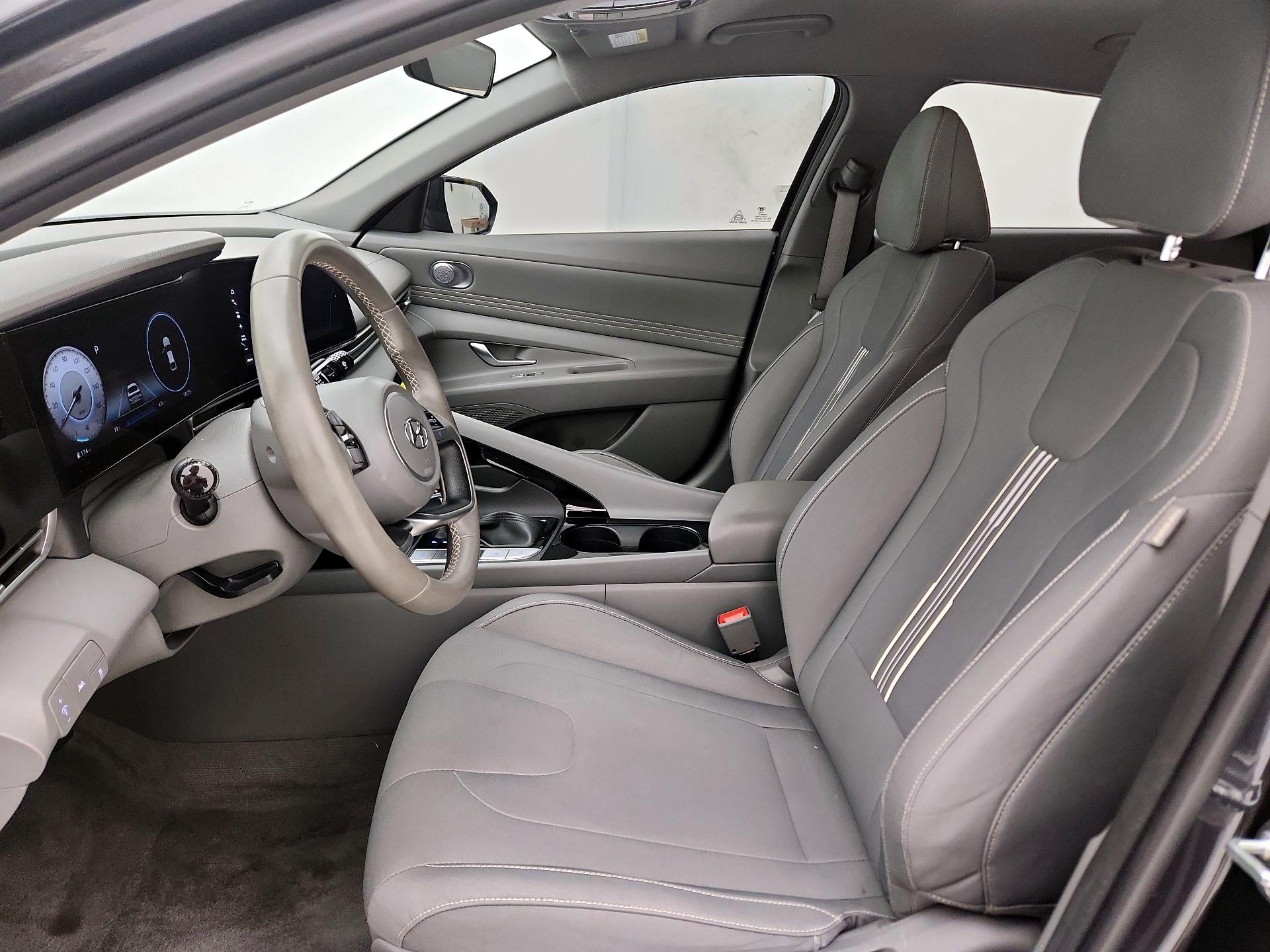 Thumbnail: 2023 Hyundai Elantra - 11
