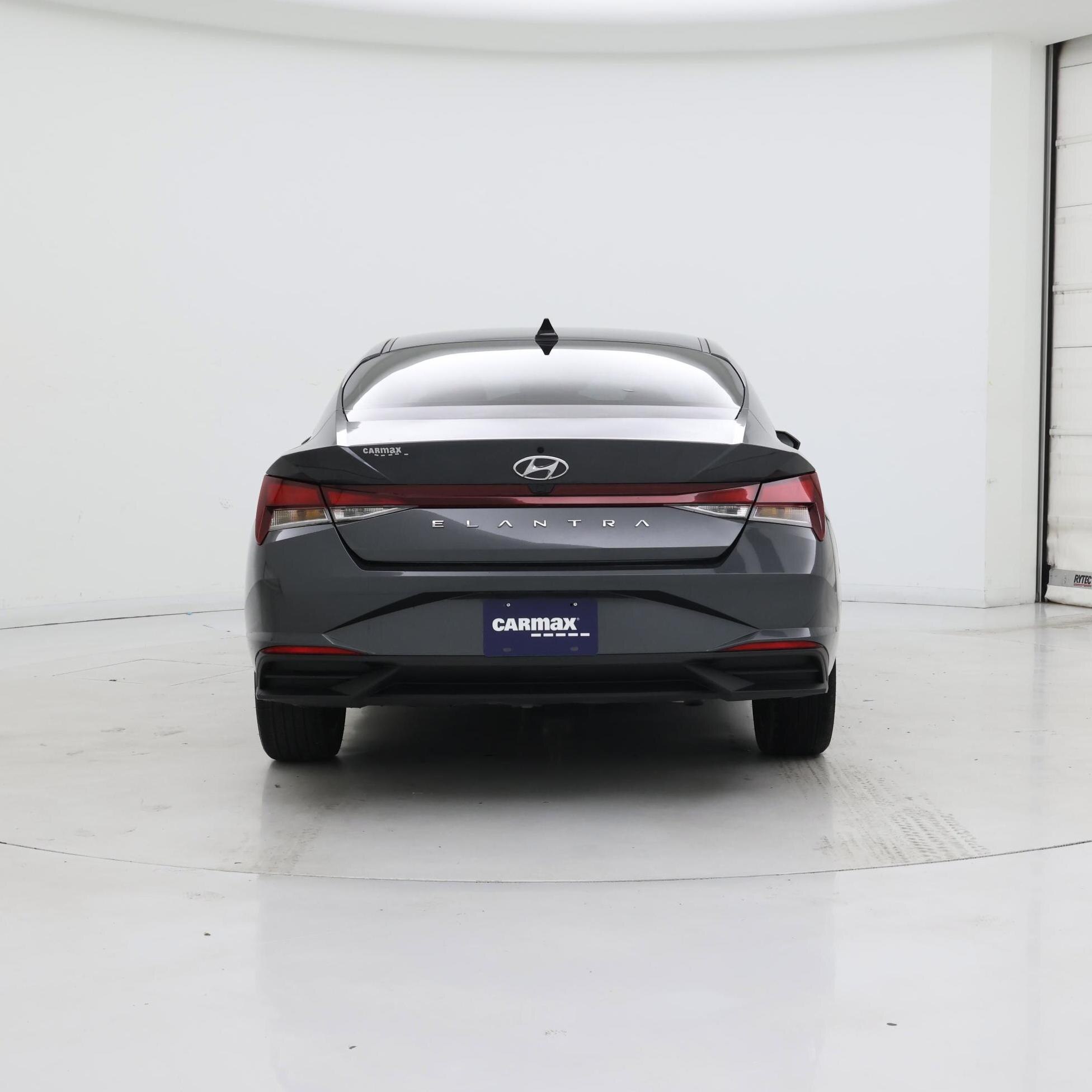 Thumbnail: 2023 Hyundai Elantra - 6