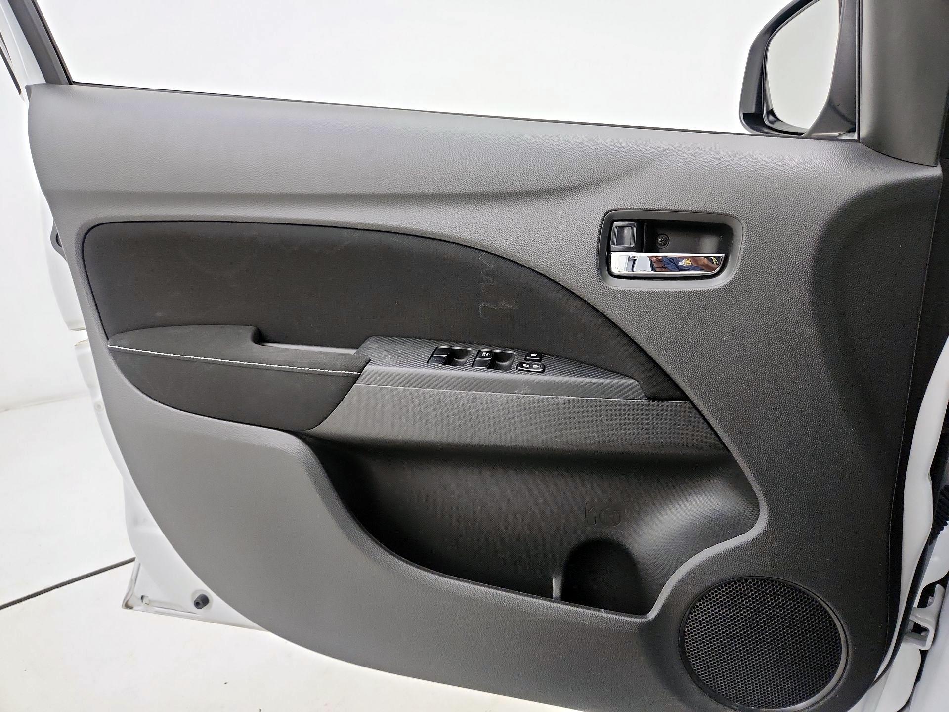 Thumbnail: 2021 Mitsubishi Mirage G4 - 12