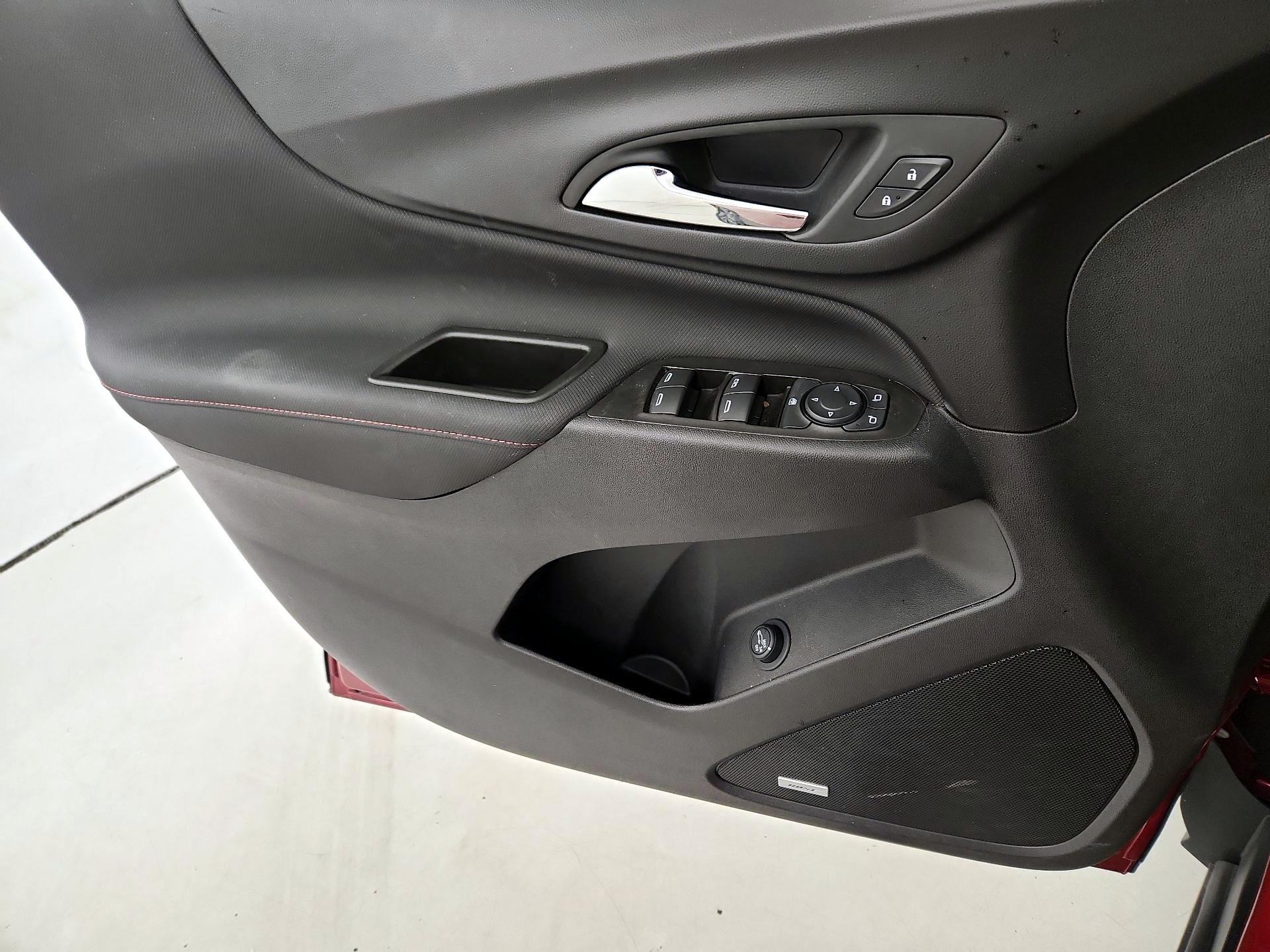 Thumbnail: 2024 Chevrolet Equinox - 12