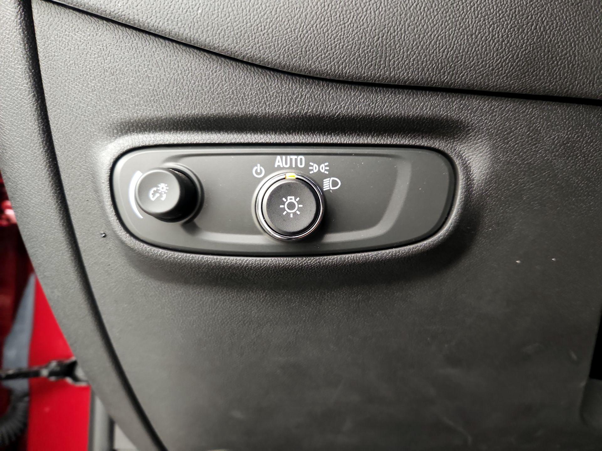 Thumbnail: 2024 Chevrolet Equinox - 13