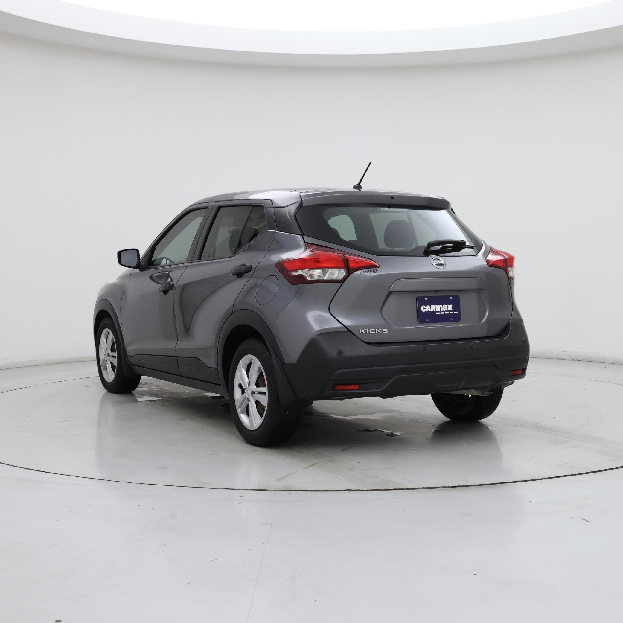 Thumbnail: 2020 Nissan Kicks - 2