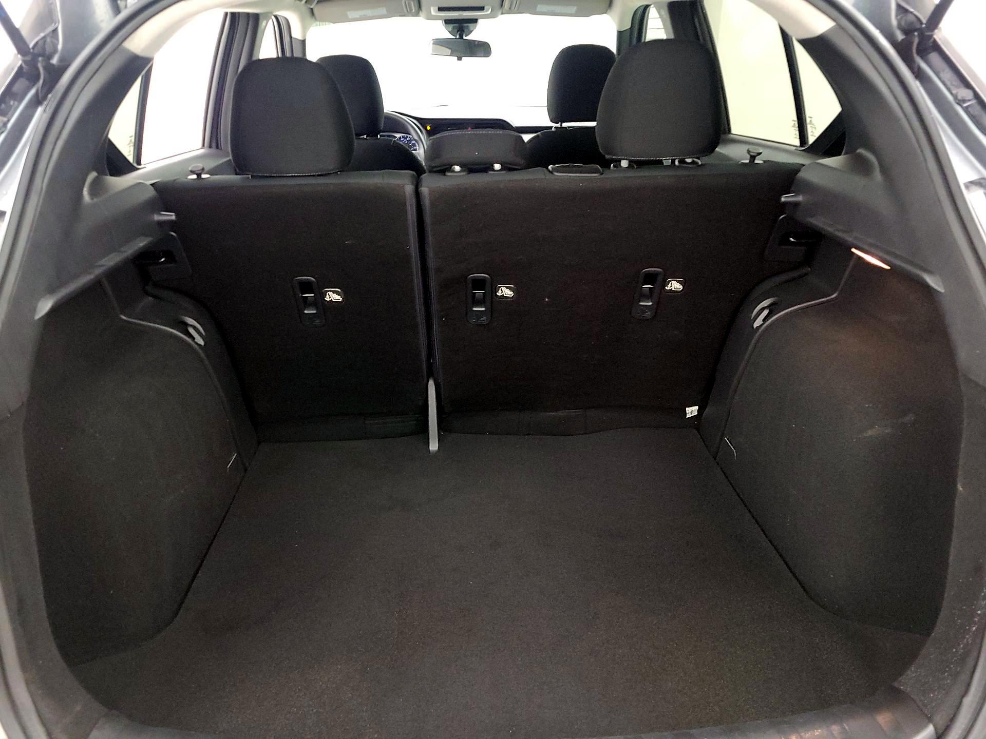 Thumbnail: 2020 Nissan Kicks - 20