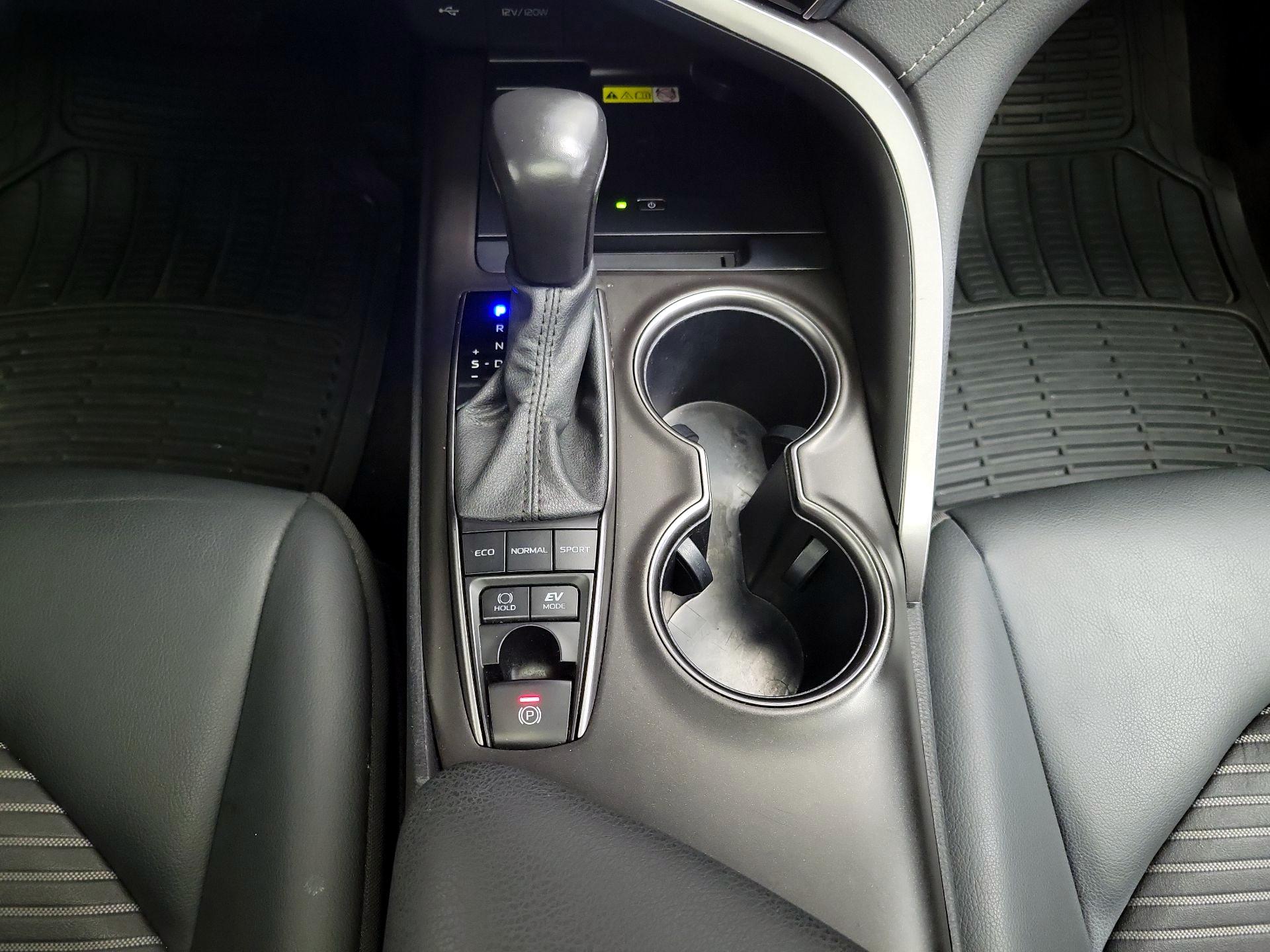 Thumbnail: 2024 Toyota Camry - 17