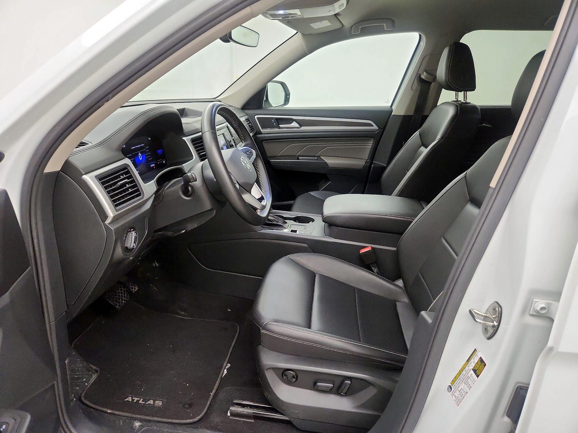 Thumbnail: 2023 Volkswagen Atlas - 11