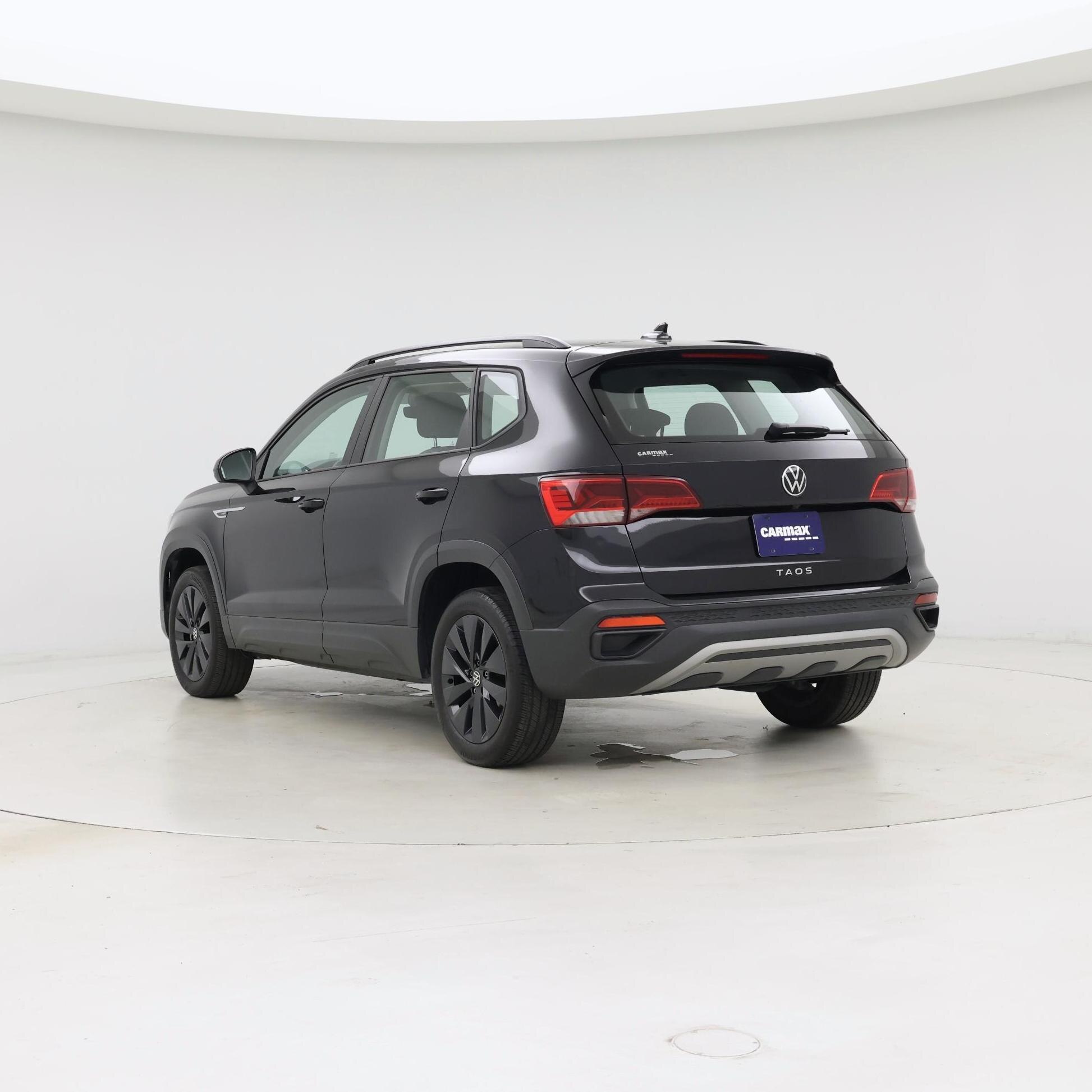 Thumbnail: 2023 Volkswagen Taos - 2