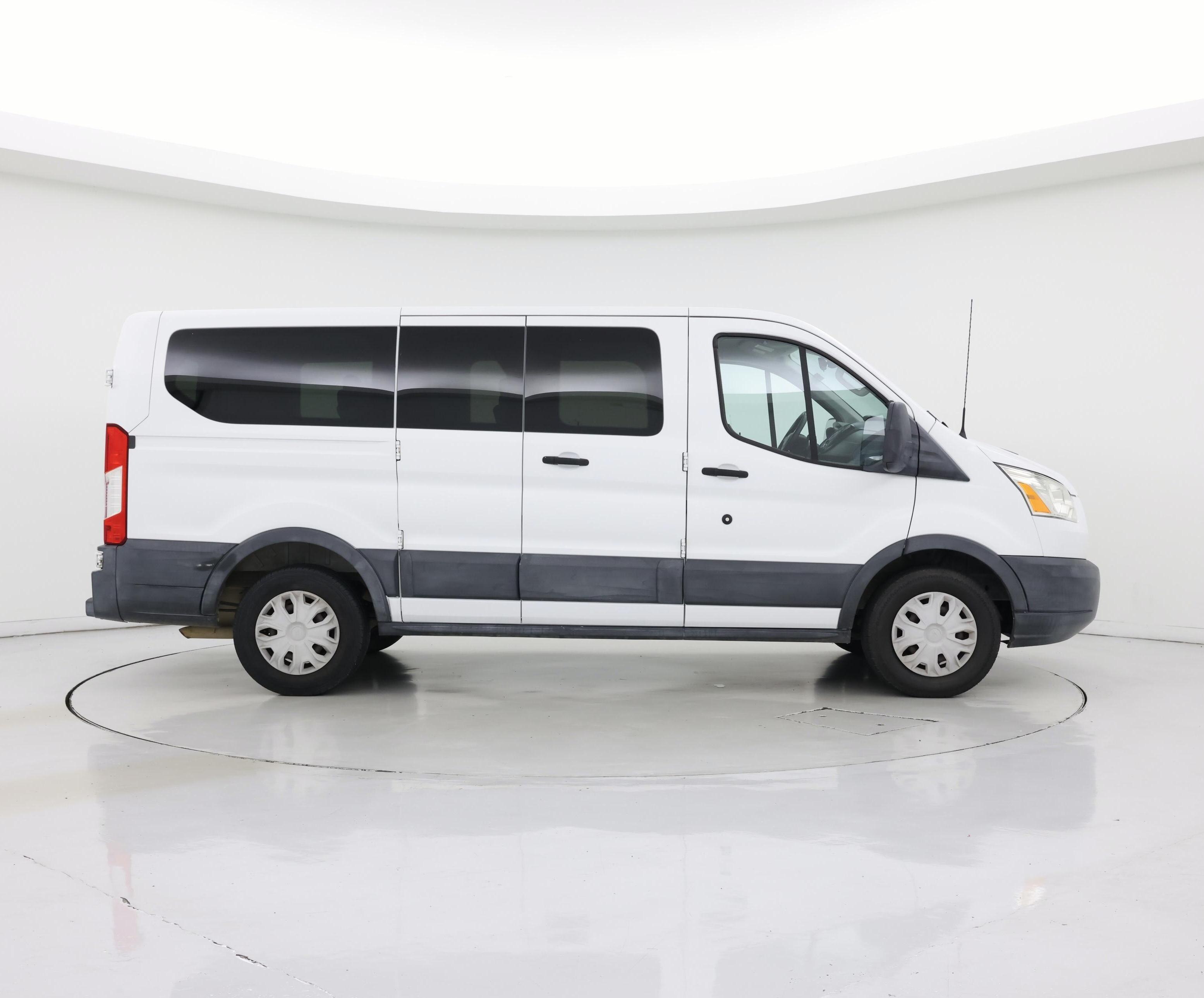 Thumbnail: 2015 Ford Transit Series - 7