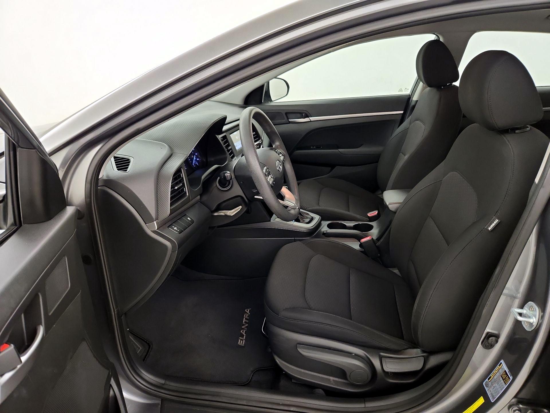 Thumbnail: 2019 Hyundai Elantra - 11