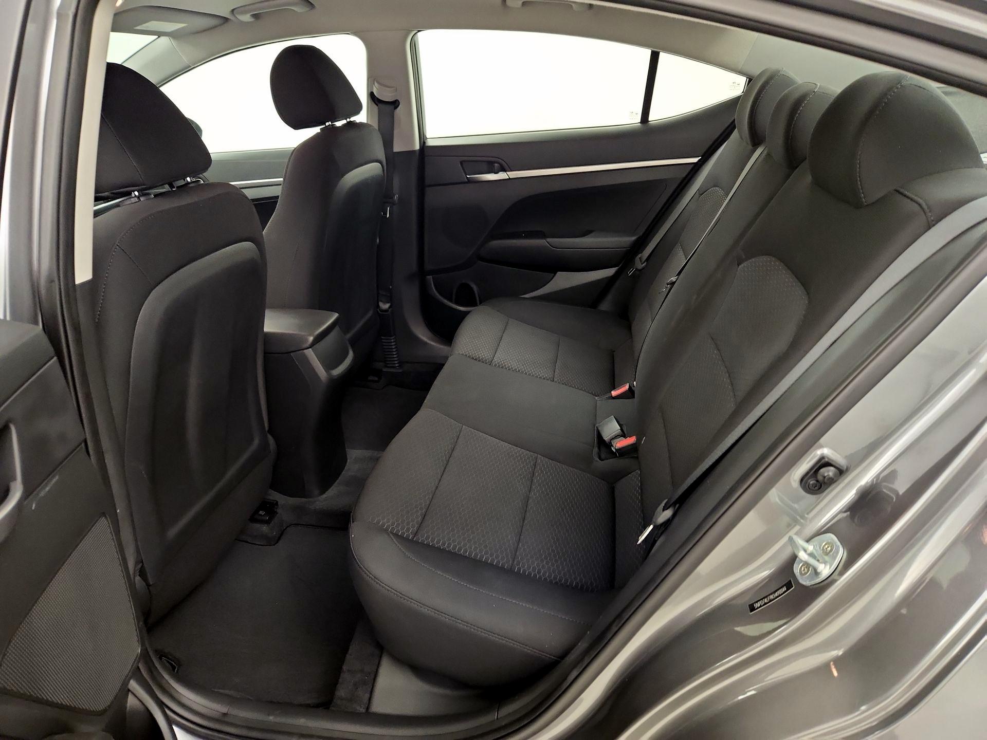 Thumbnail: 2019 Hyundai Elantra - 19