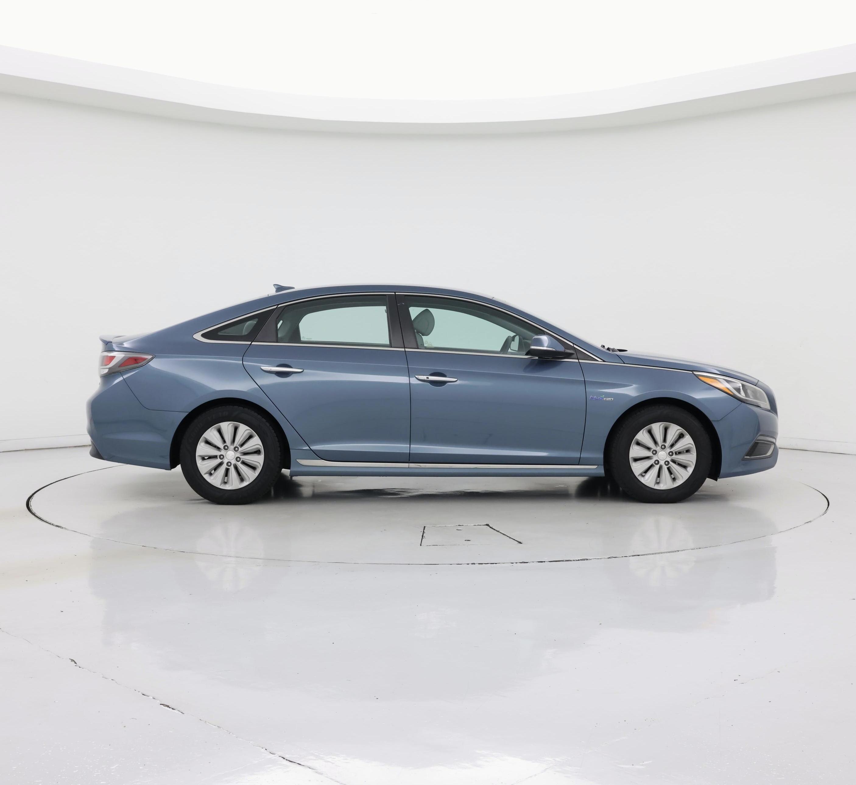 Thumbnail: 2016 Hyundai Sonata - 7