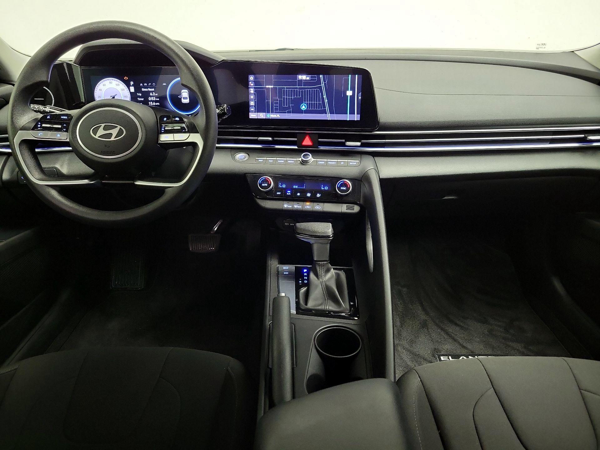 Thumbnail: 2024 Hyundai Elantra - 9