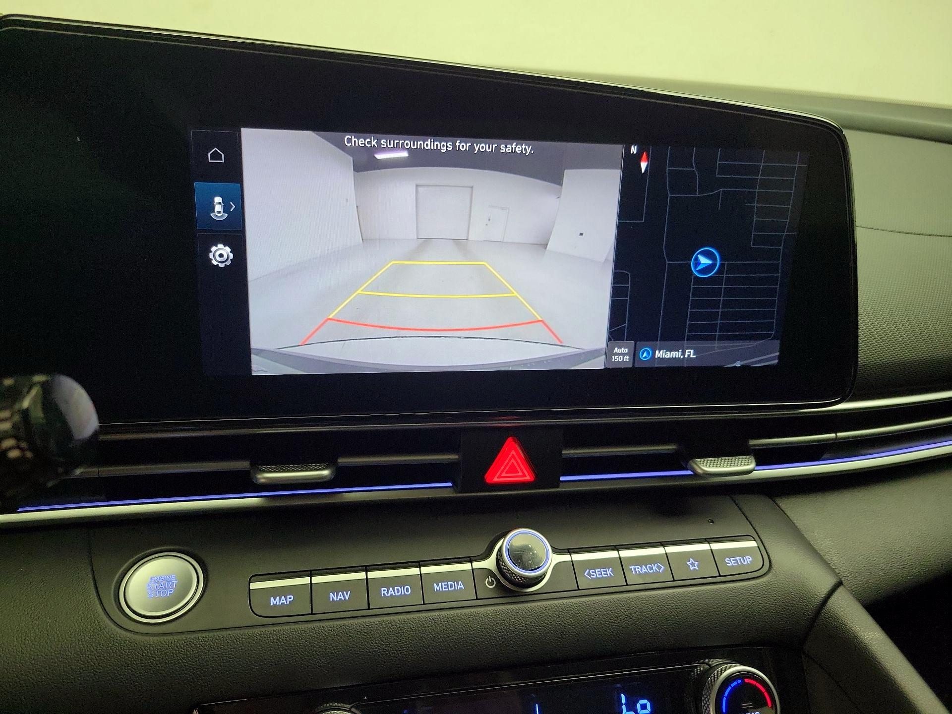 Thumbnail: 2024 Hyundai Elantra - 15