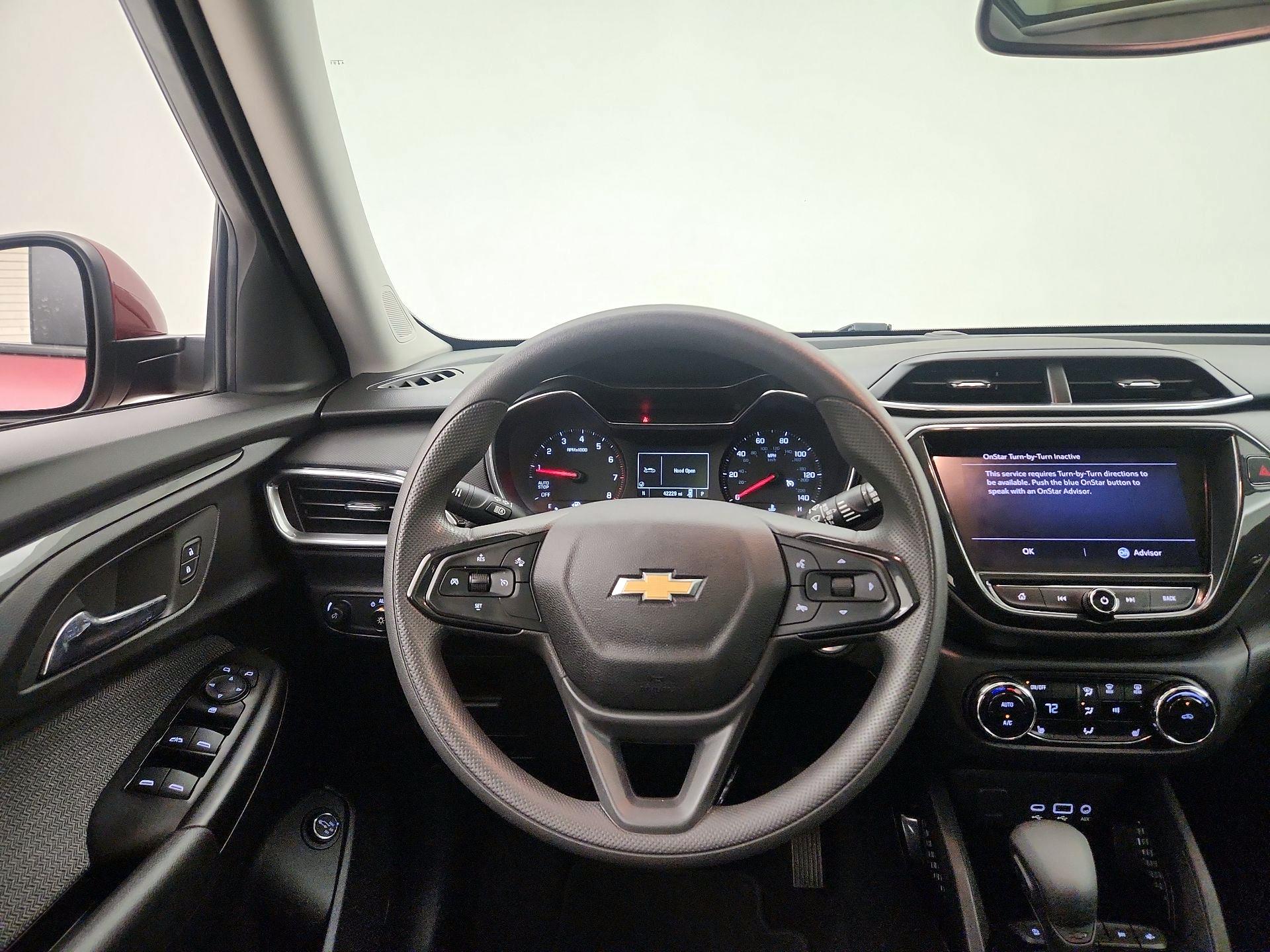 Thumbnail: 2022 Chevrolet TrailBlazer - 10