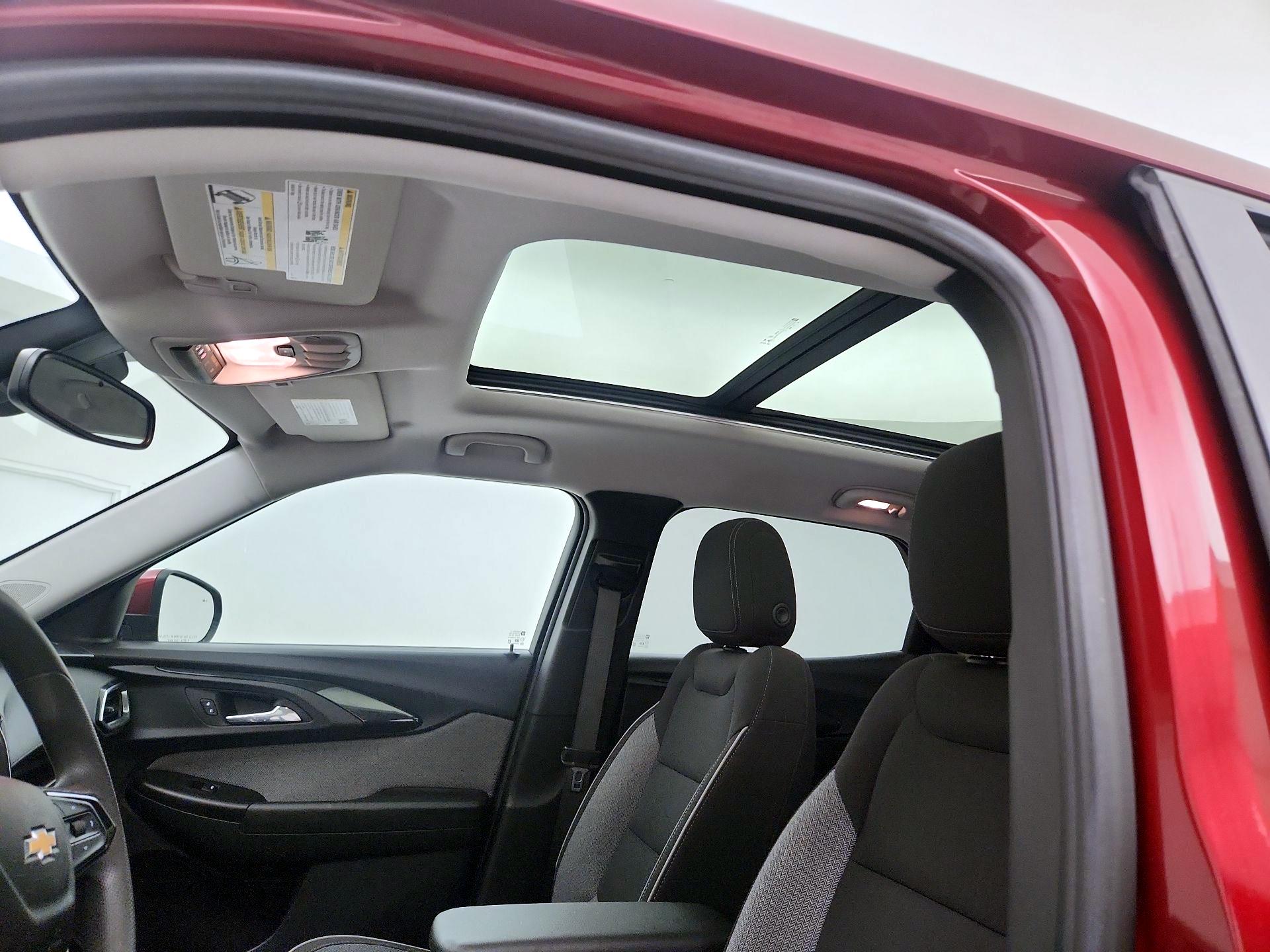 Thumbnail: 2022 Chevrolet TrailBlazer - 19