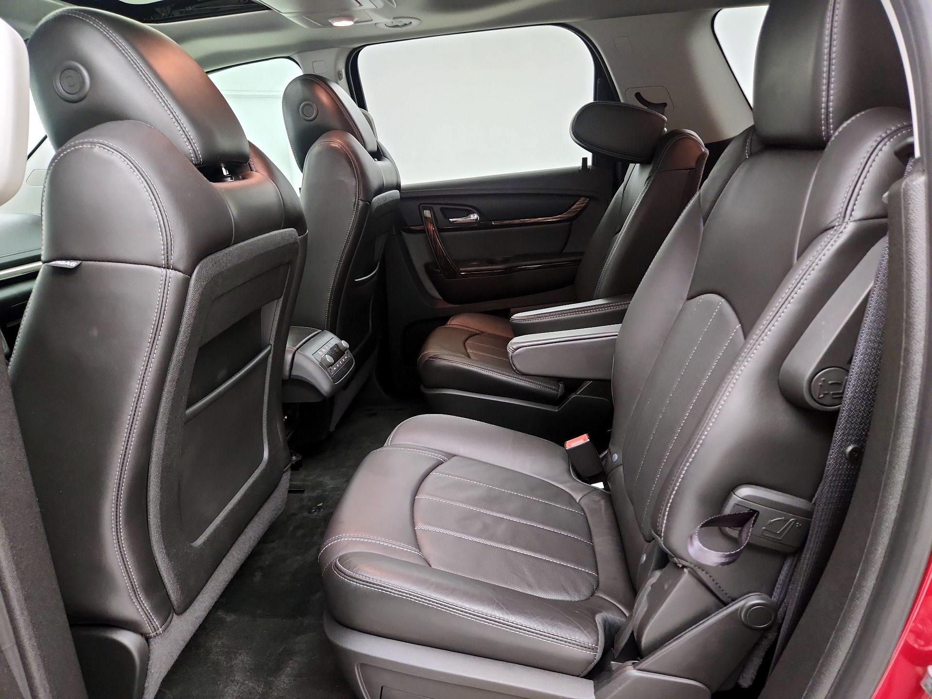 Thumbnail: 2013 GMC Acadia - 20
