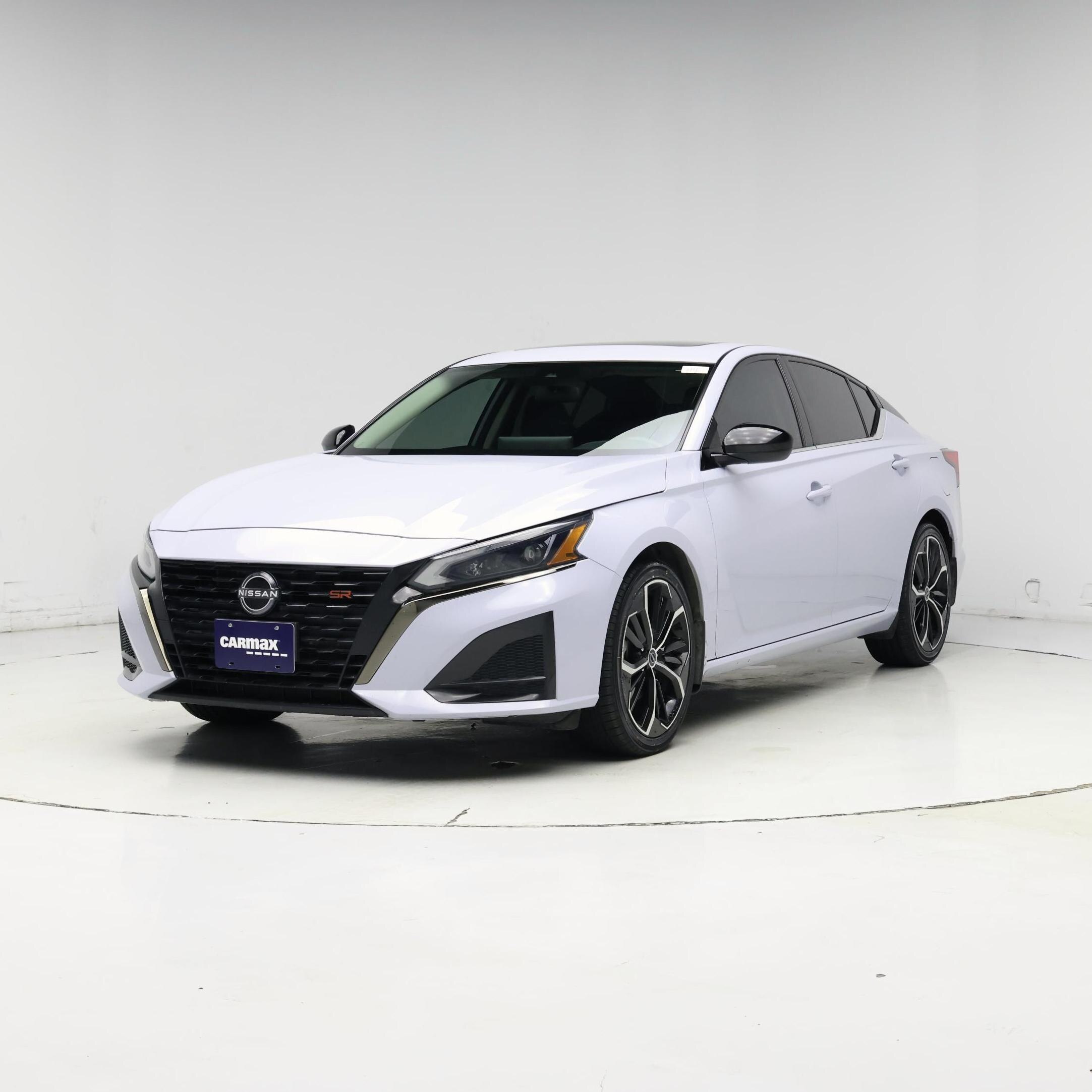 Thumbnail: 2023 Nissan Altima - 4
