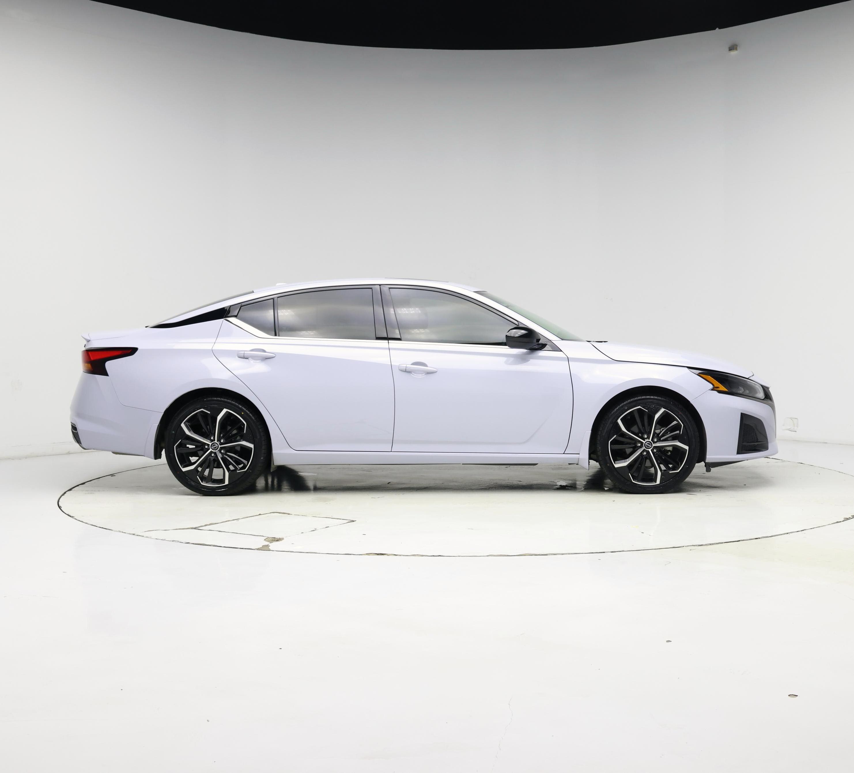 Thumbnail: 2023 Nissan Altima - 7