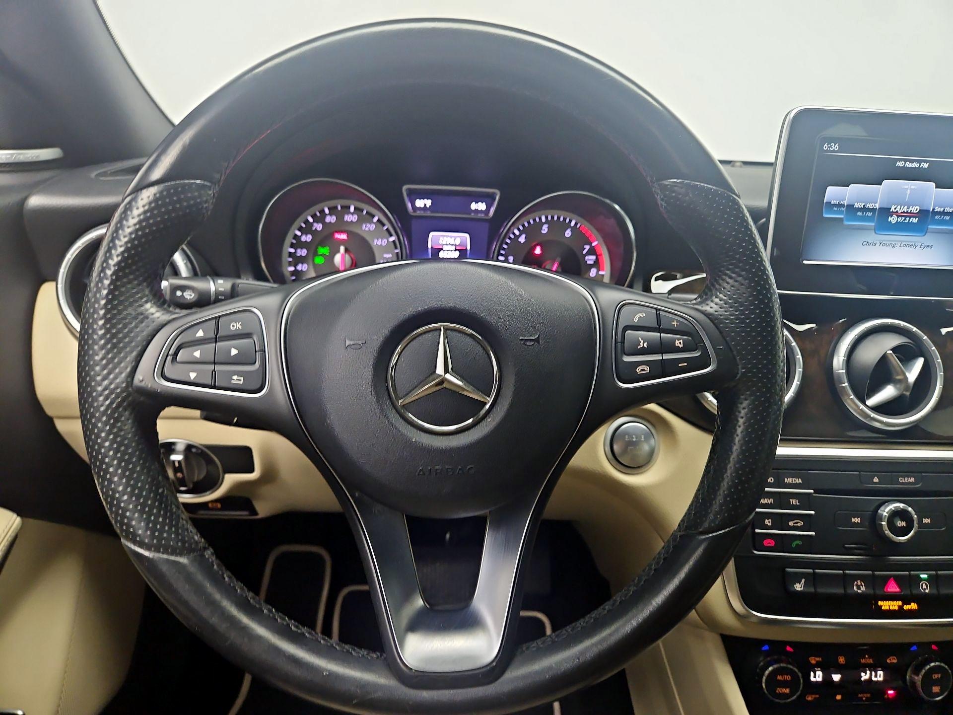 Thumbnail: 2015 Mercedes-Benz CLA - 10