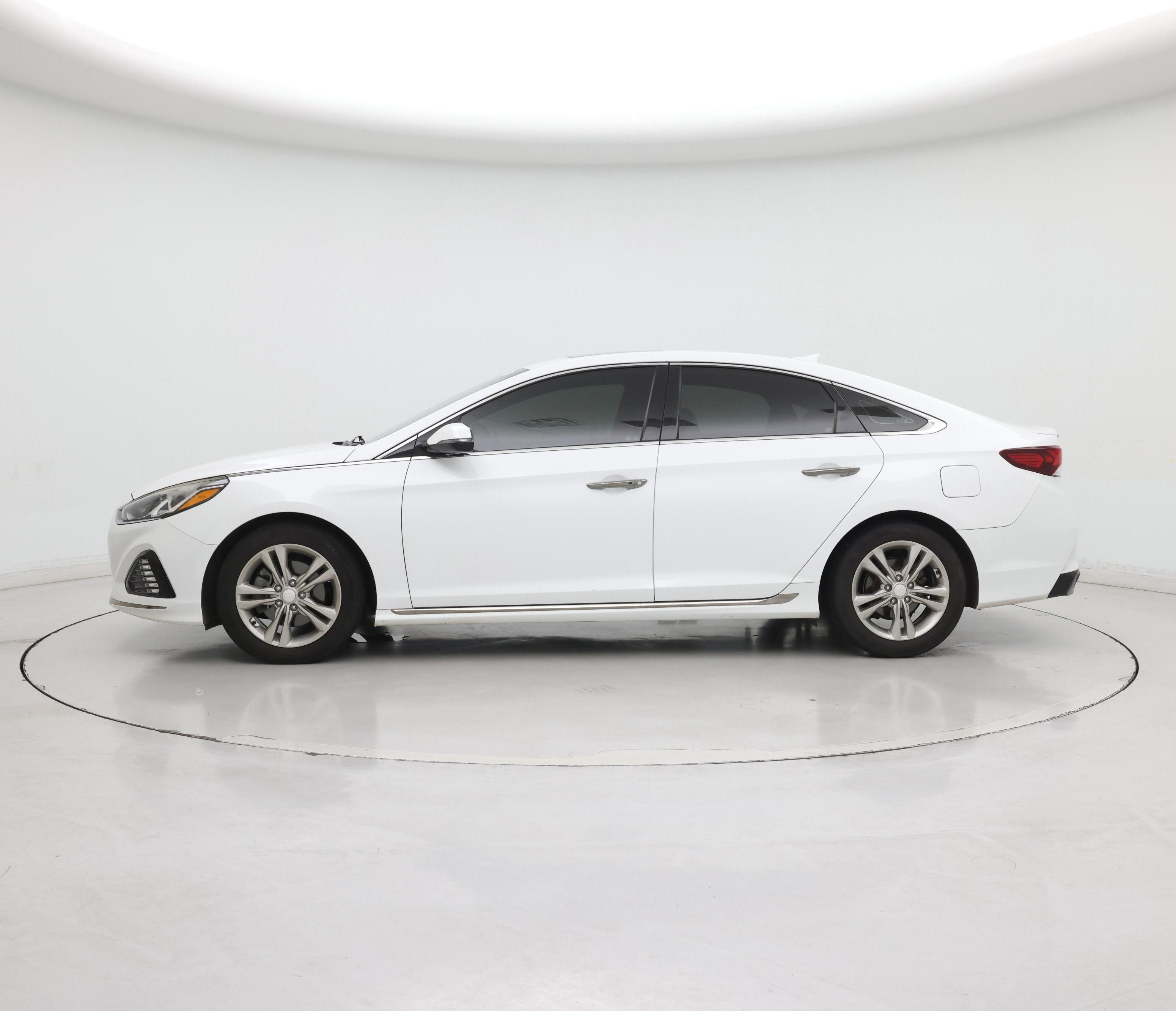 Thumbnail: 2018 Hyundai Sonata - 3