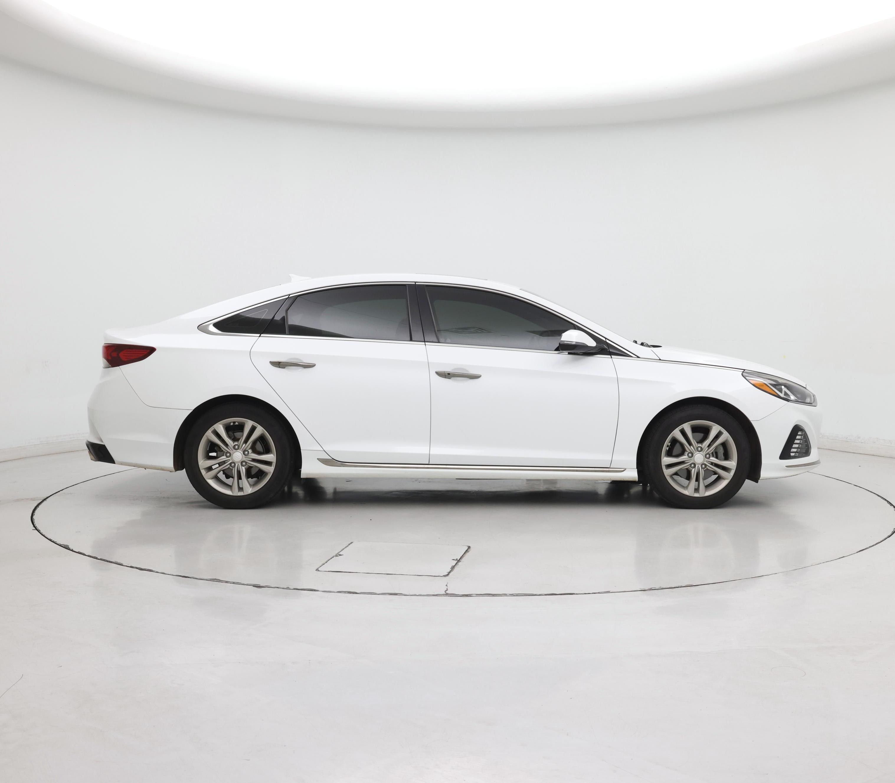 Thumbnail: 2018 Hyundai Sonata - 7