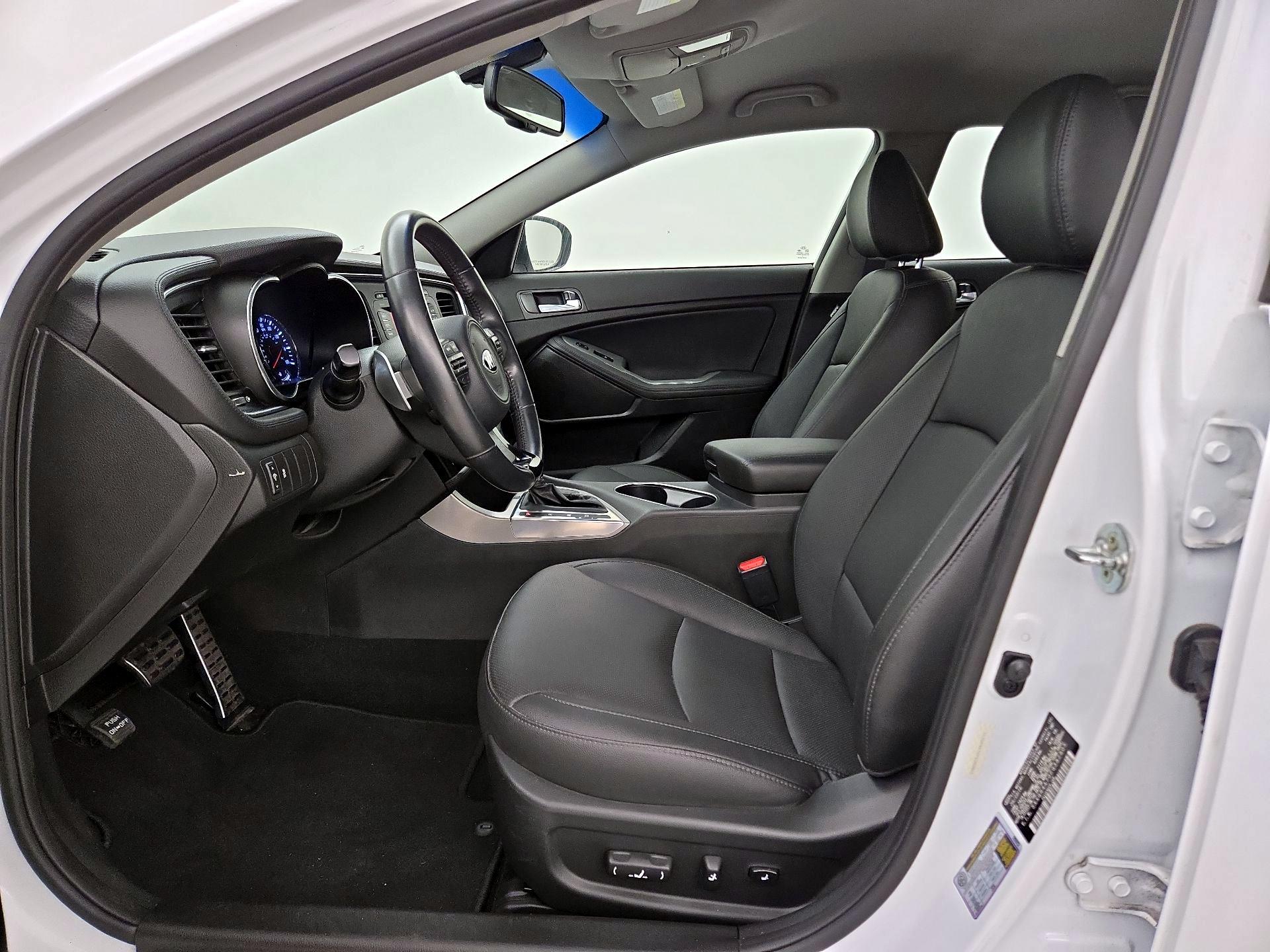 Thumbnail: 2015 Kia Optima - 11