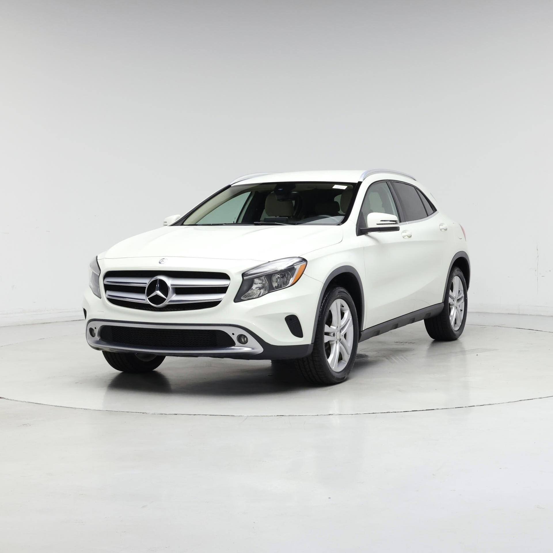 Thumbnail: 2017 Mercedes-Benz GLA - 4