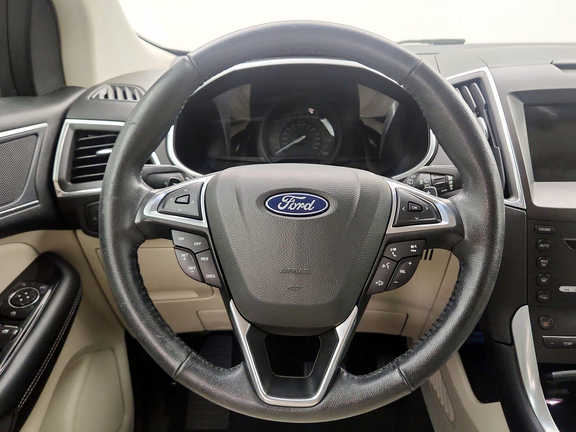 Thumbnail: 2018 Ford Edge - 10