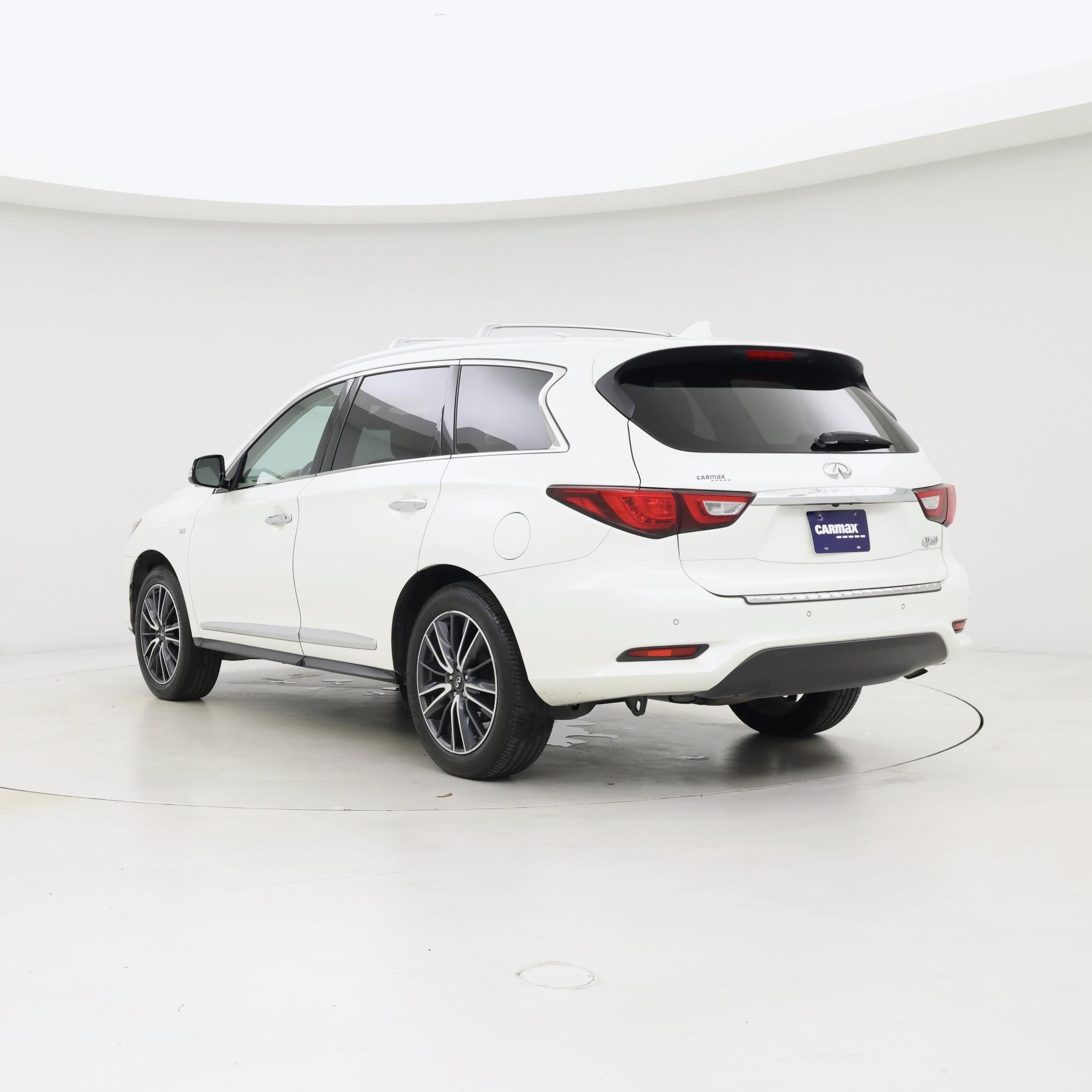 Thumbnail: 2016 INFINITI QX60 - 2