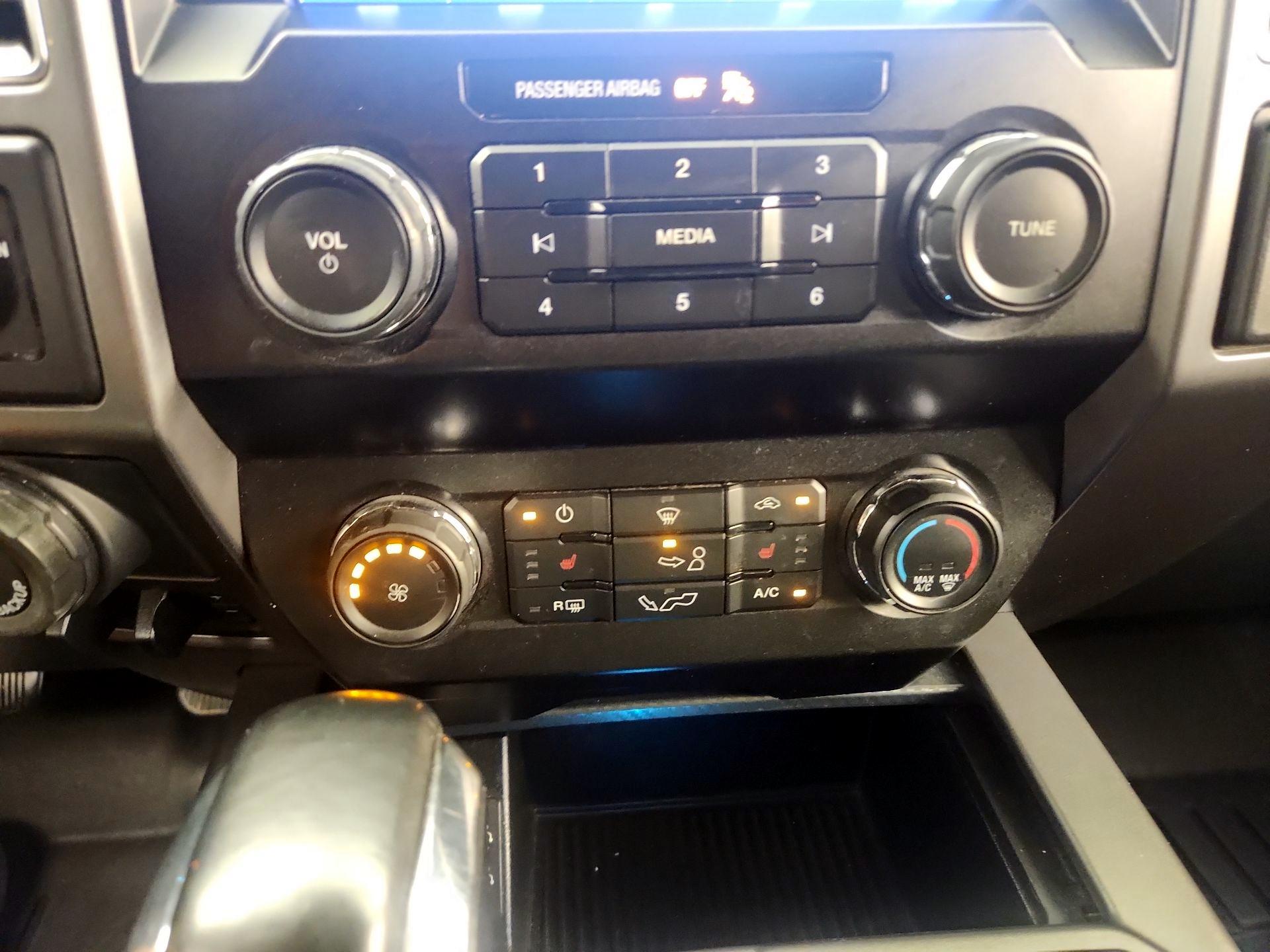 Thumbnail: 2020 Ford F-150 - 14