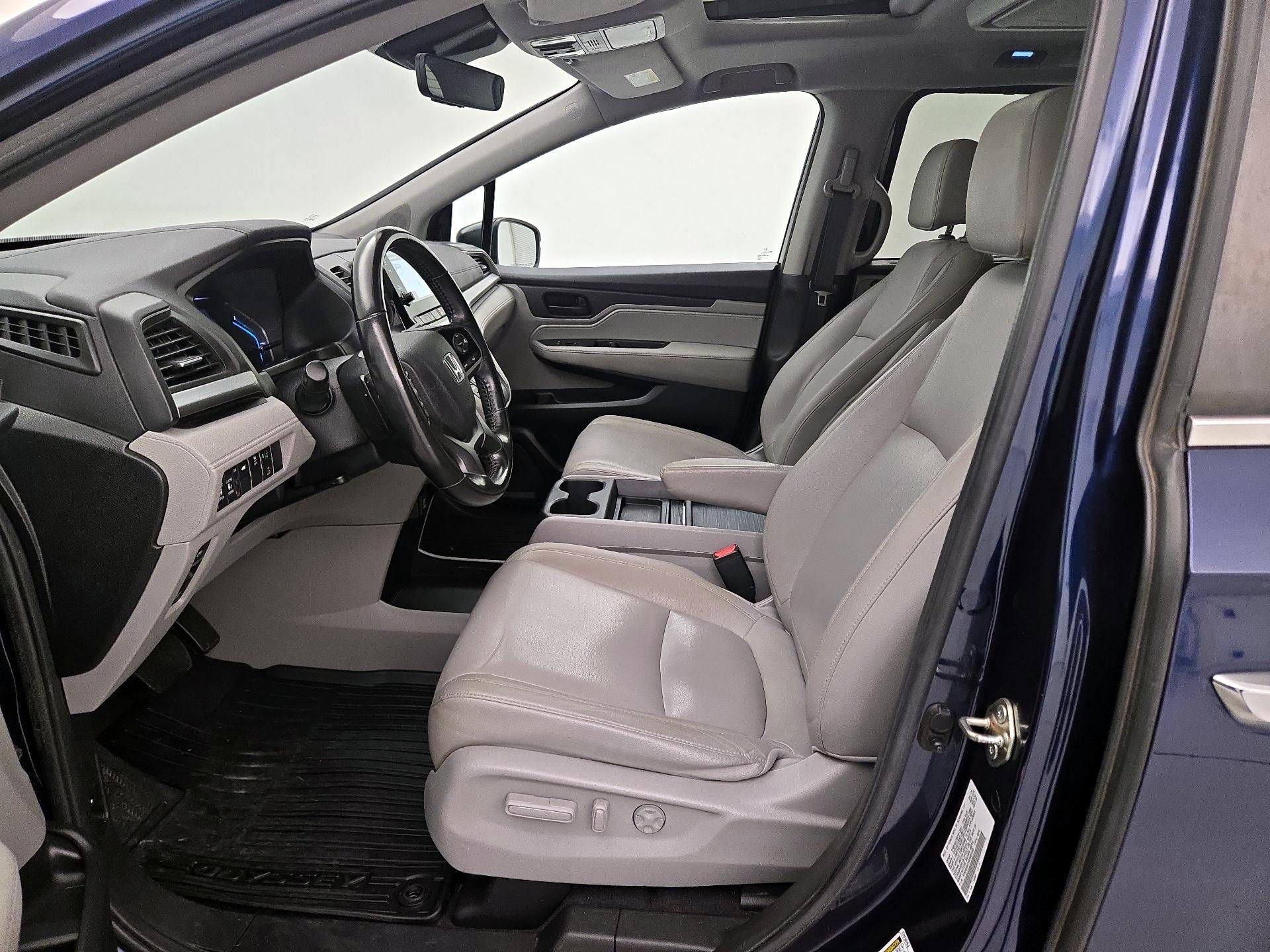 Thumbnail: 2019 Honda Odyssey - 11