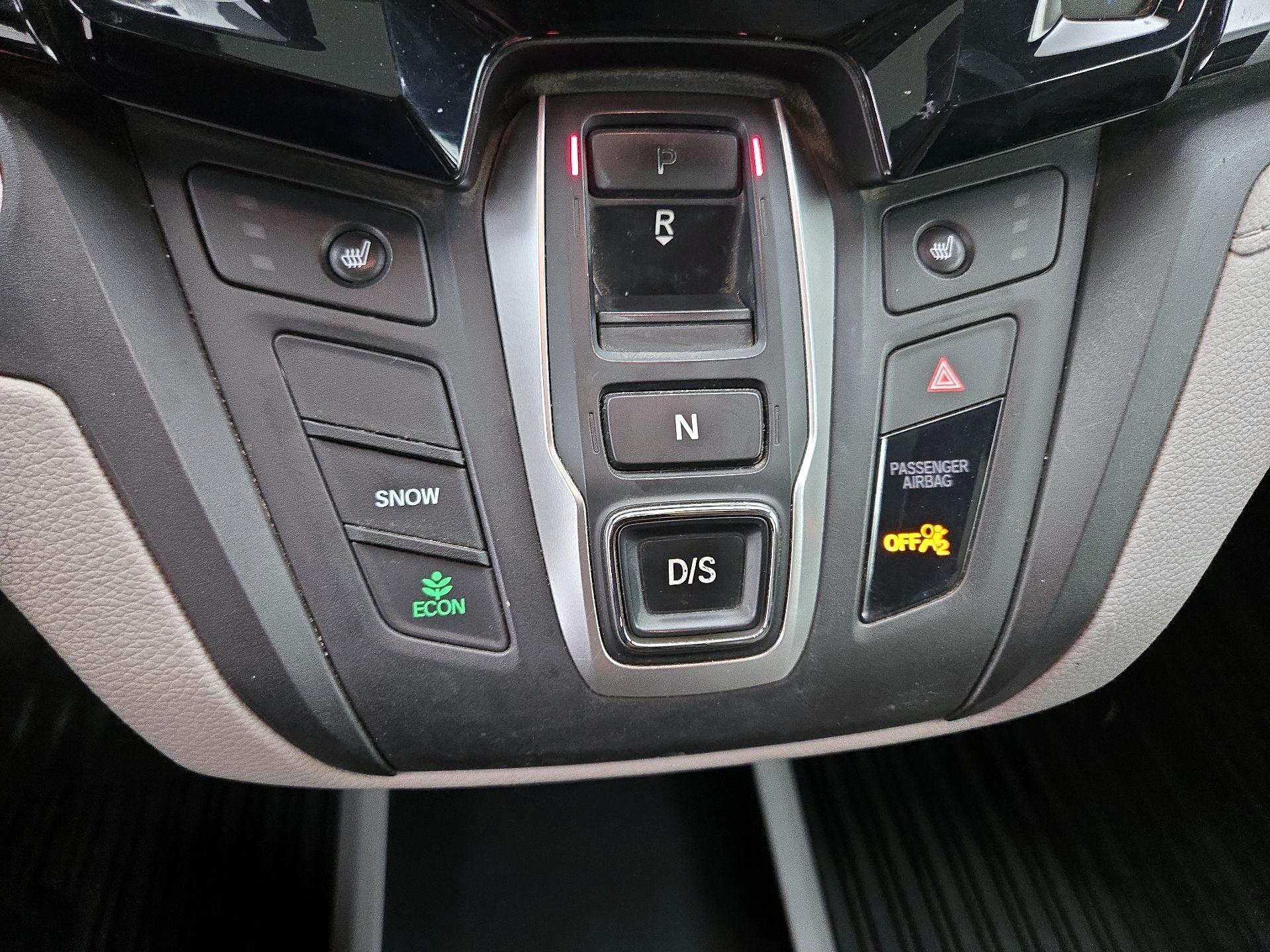 Thumbnail: 2019 Honda Odyssey - 18