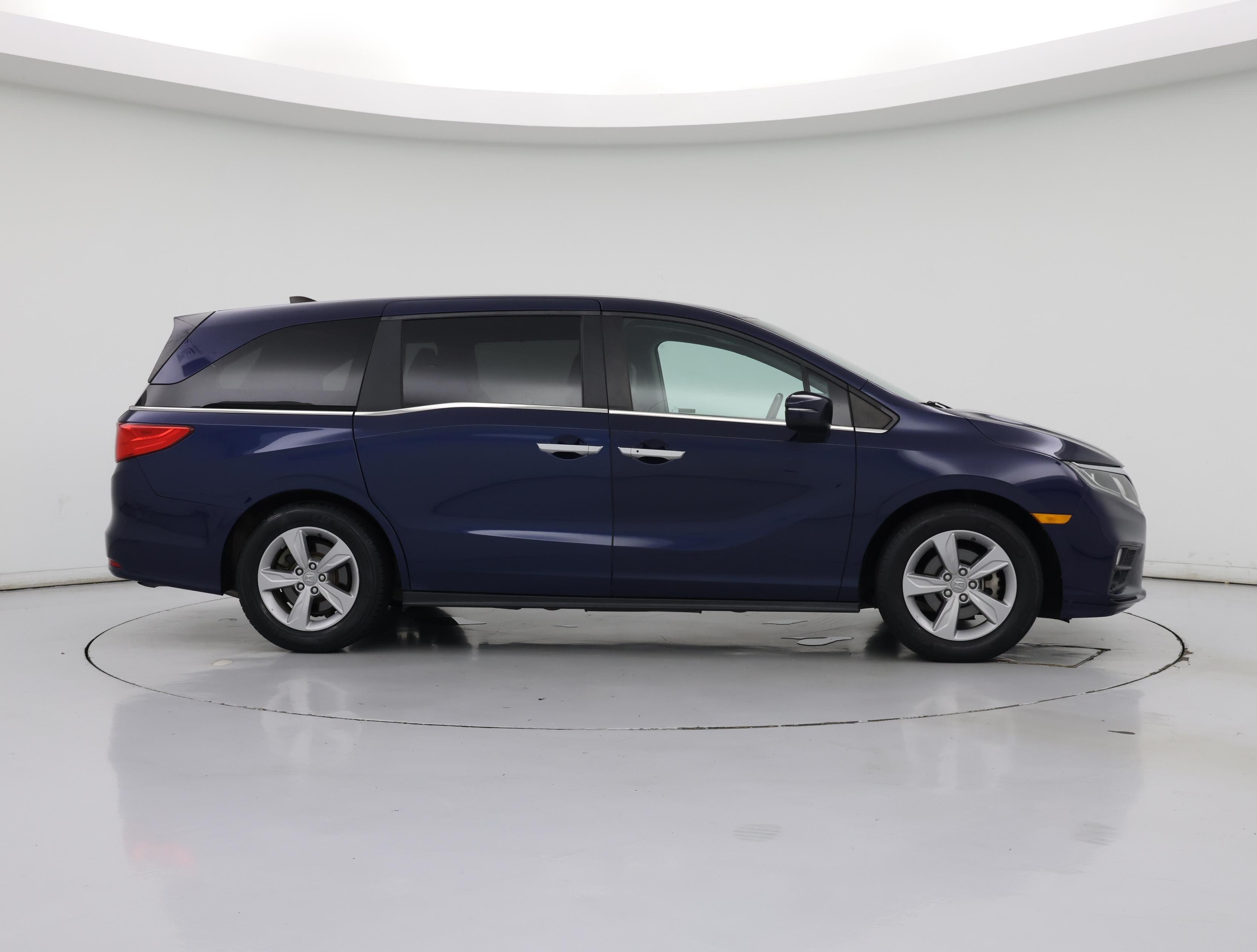 Thumbnail: 2019 Honda Odyssey - 7