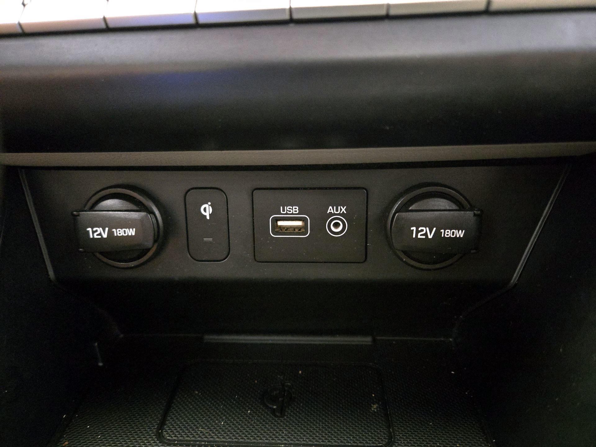 Thumbnail: 2019 Hyundai Sonata - 16