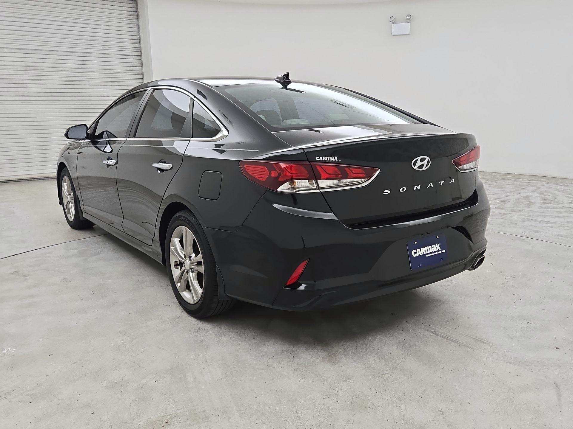 Thumbnail: 2019 Hyundai Sonata - 7