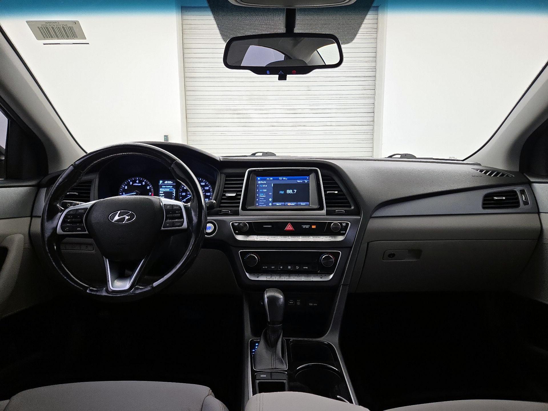 Thumbnail: 2019 Hyundai Sonata - 8