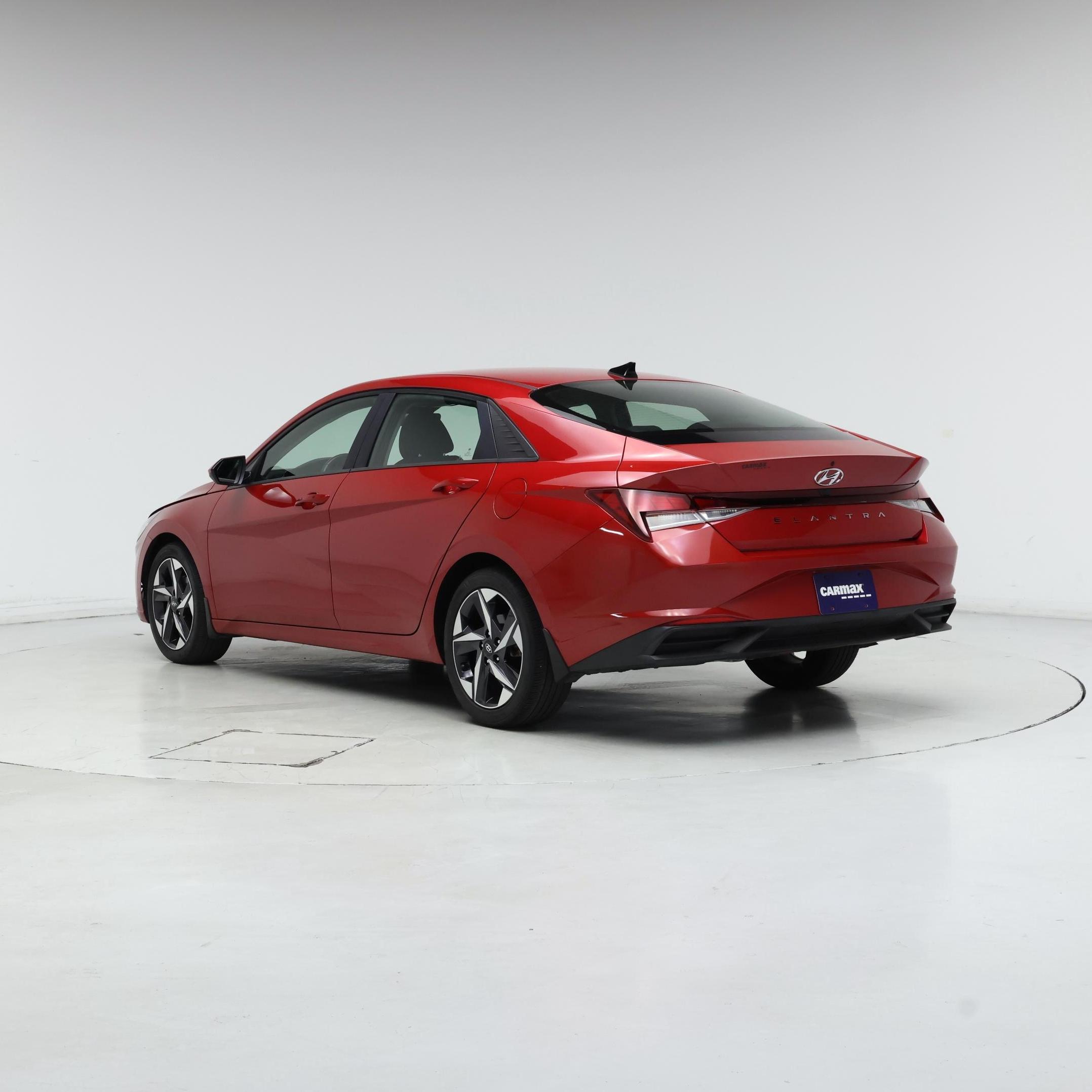Thumbnail: 2023 Hyundai Elantra - 2