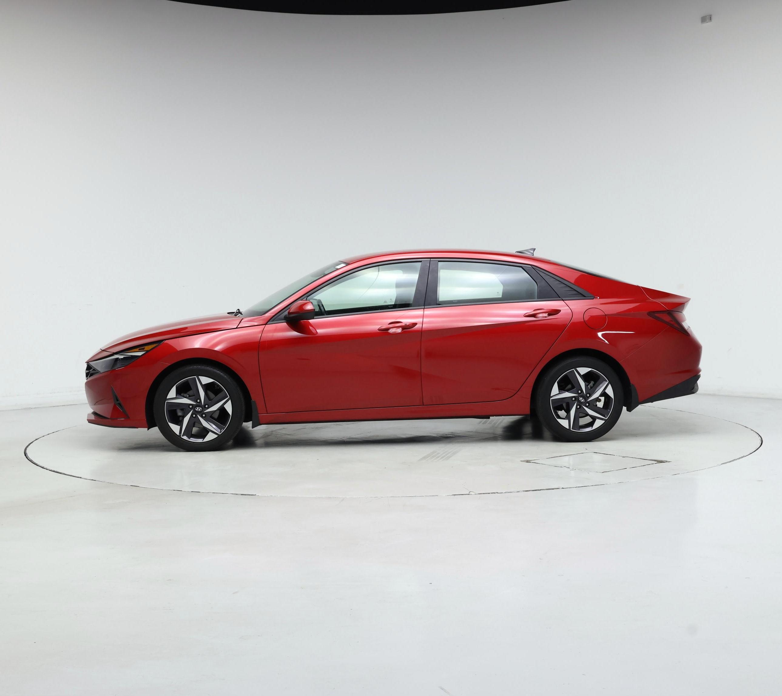 Thumbnail: 2023 Hyundai Elantra - 3