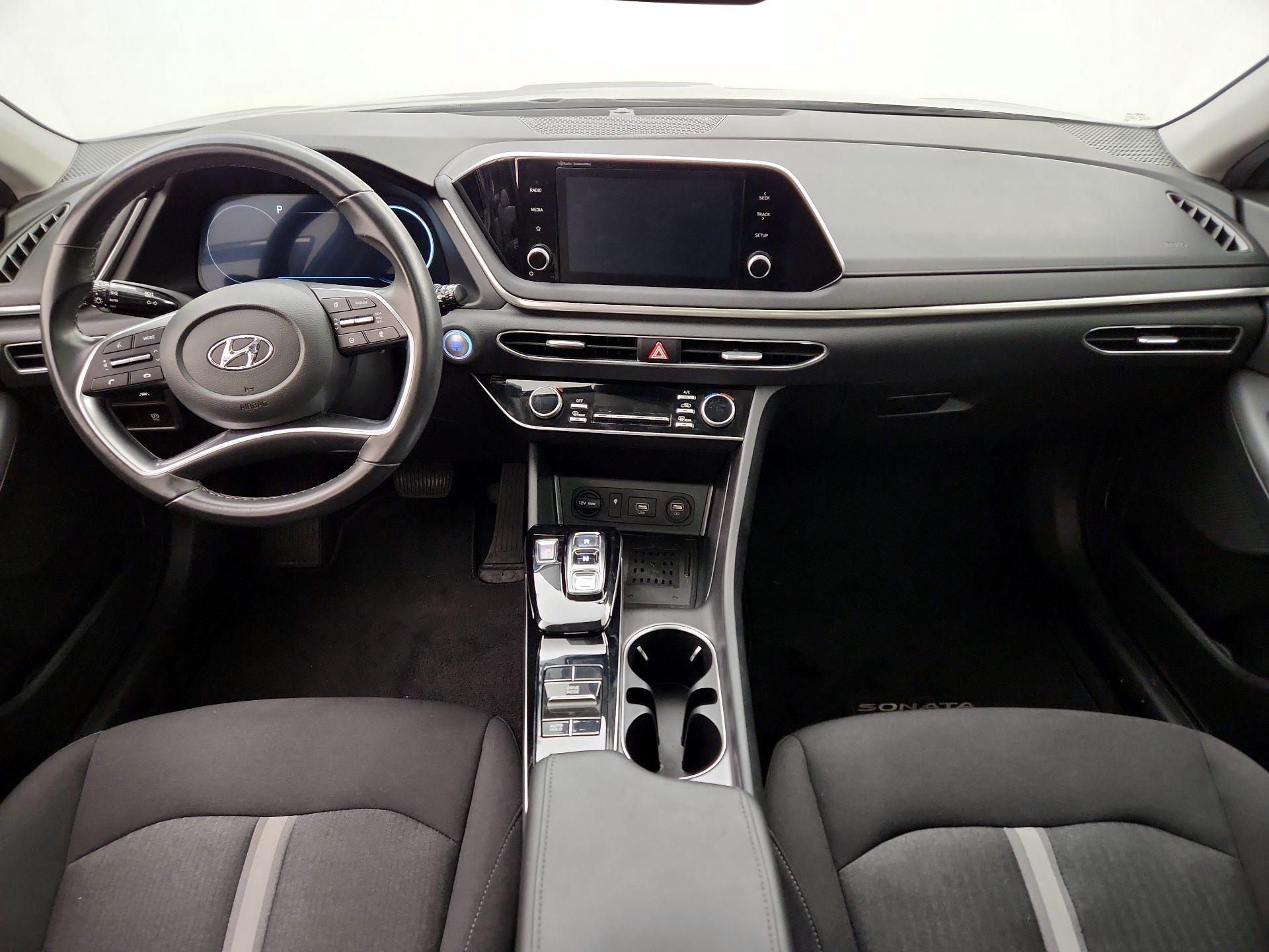 Thumbnail: 2022 Hyundai Sonata - 9