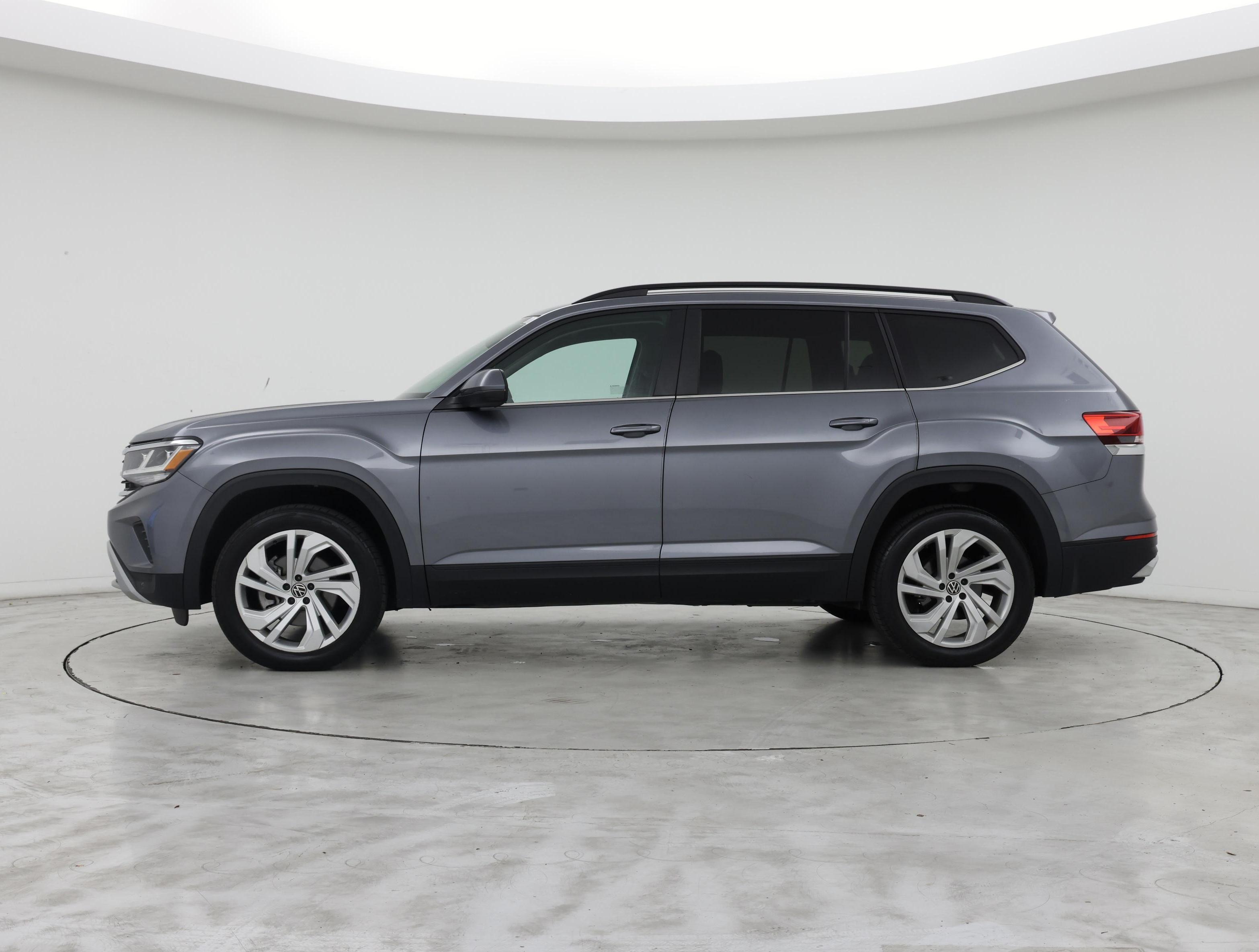 Thumbnail: 2022 Volkswagen Atlas - 3