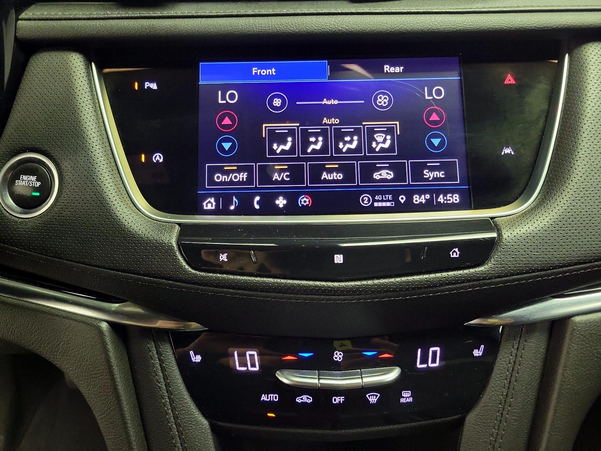 Thumbnail: 2021 Cadillac XT6 - 16