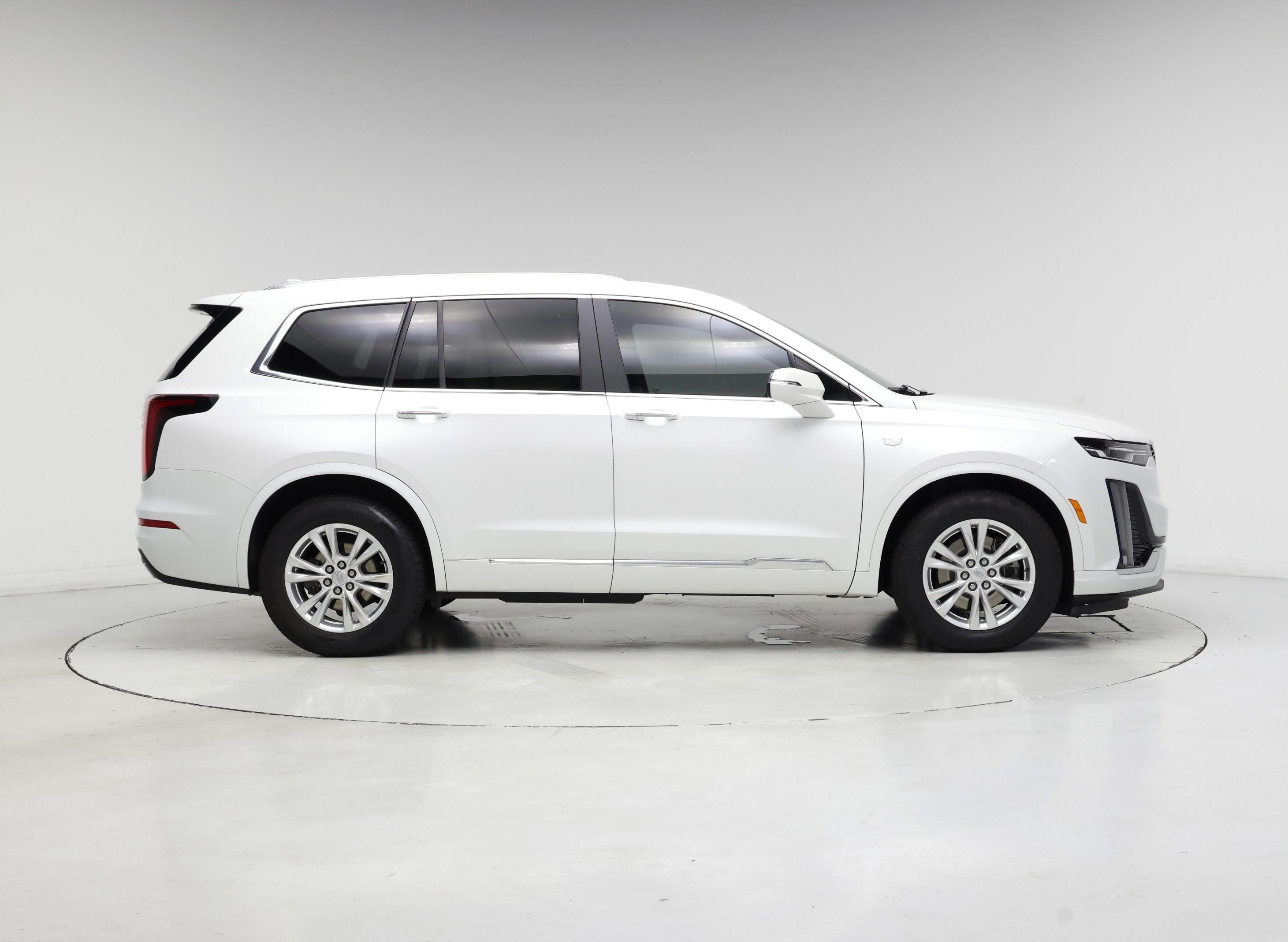 Thumbnail: 2021 Cadillac XT6 - 7